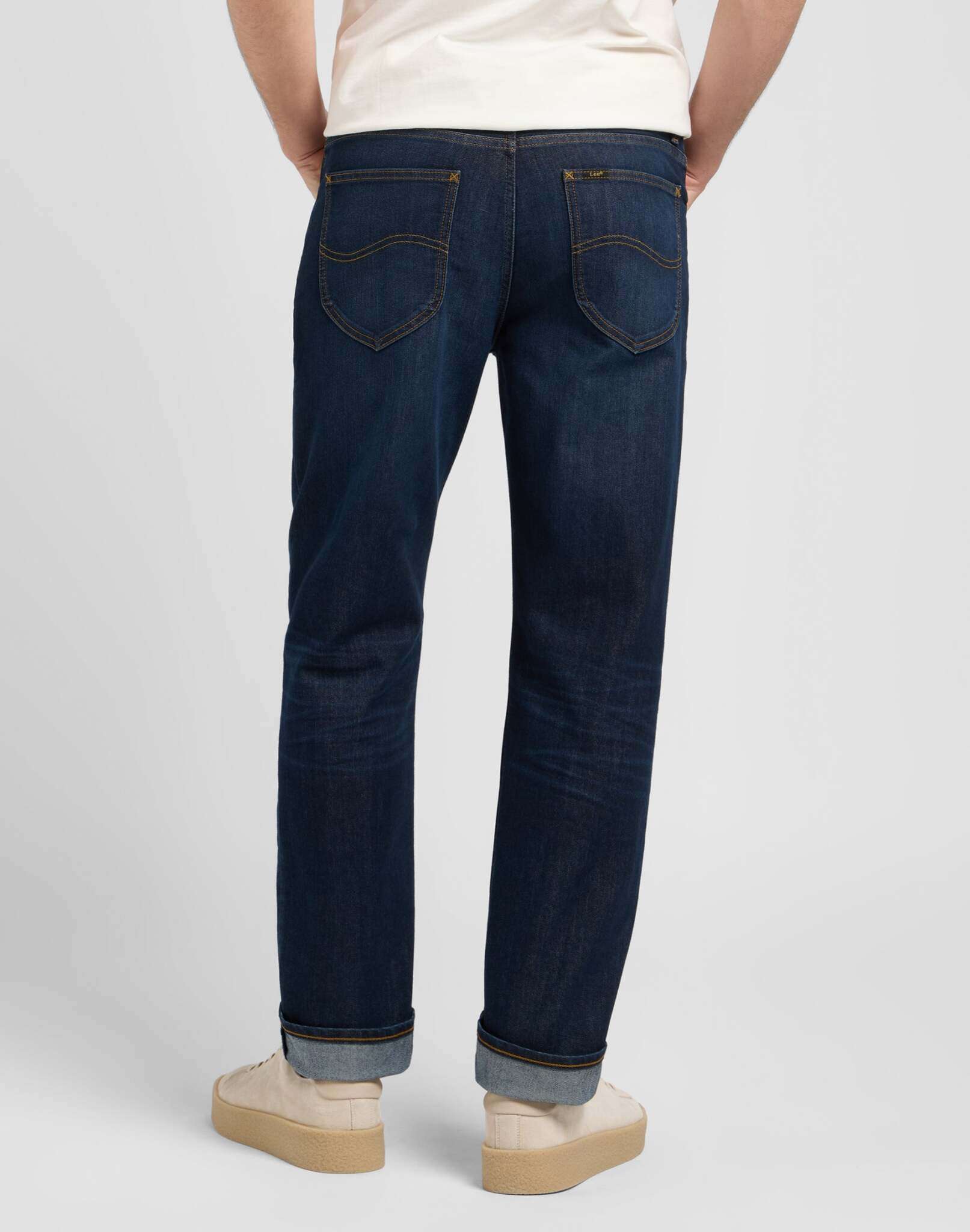 West in Strong Hand Jeans Lee