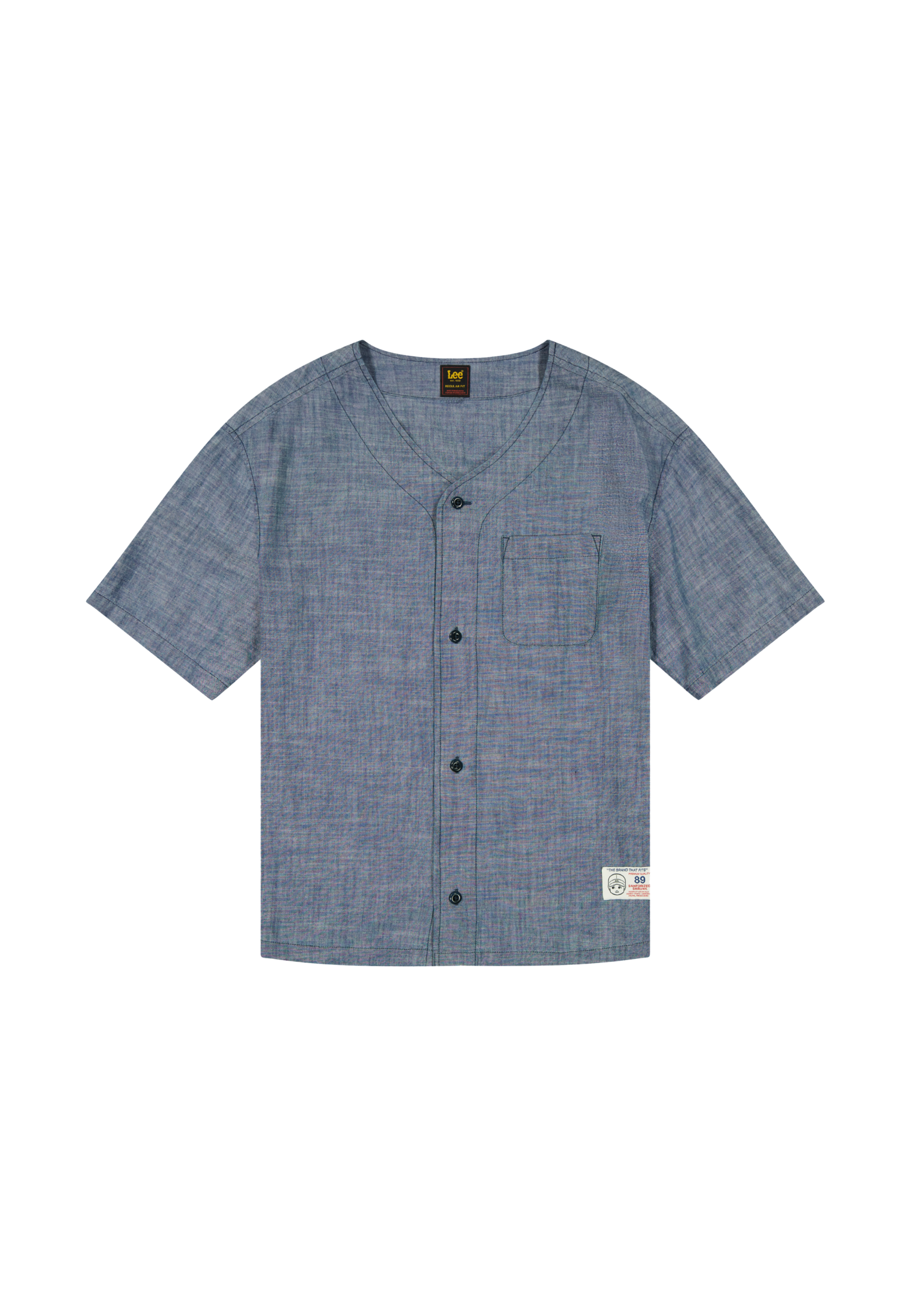 Baseball tee with pocket in light wash chambray