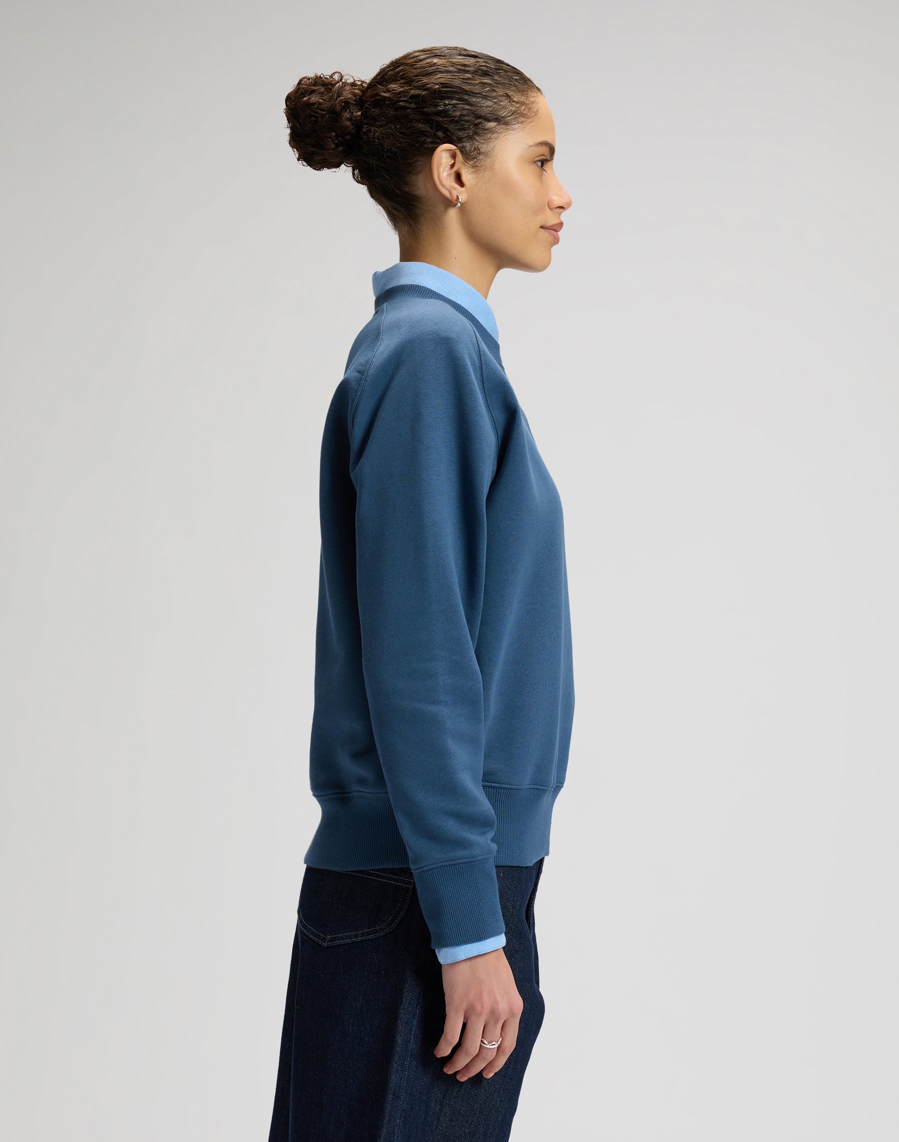 Raglan Crew Sweatshirt in Academy Blue