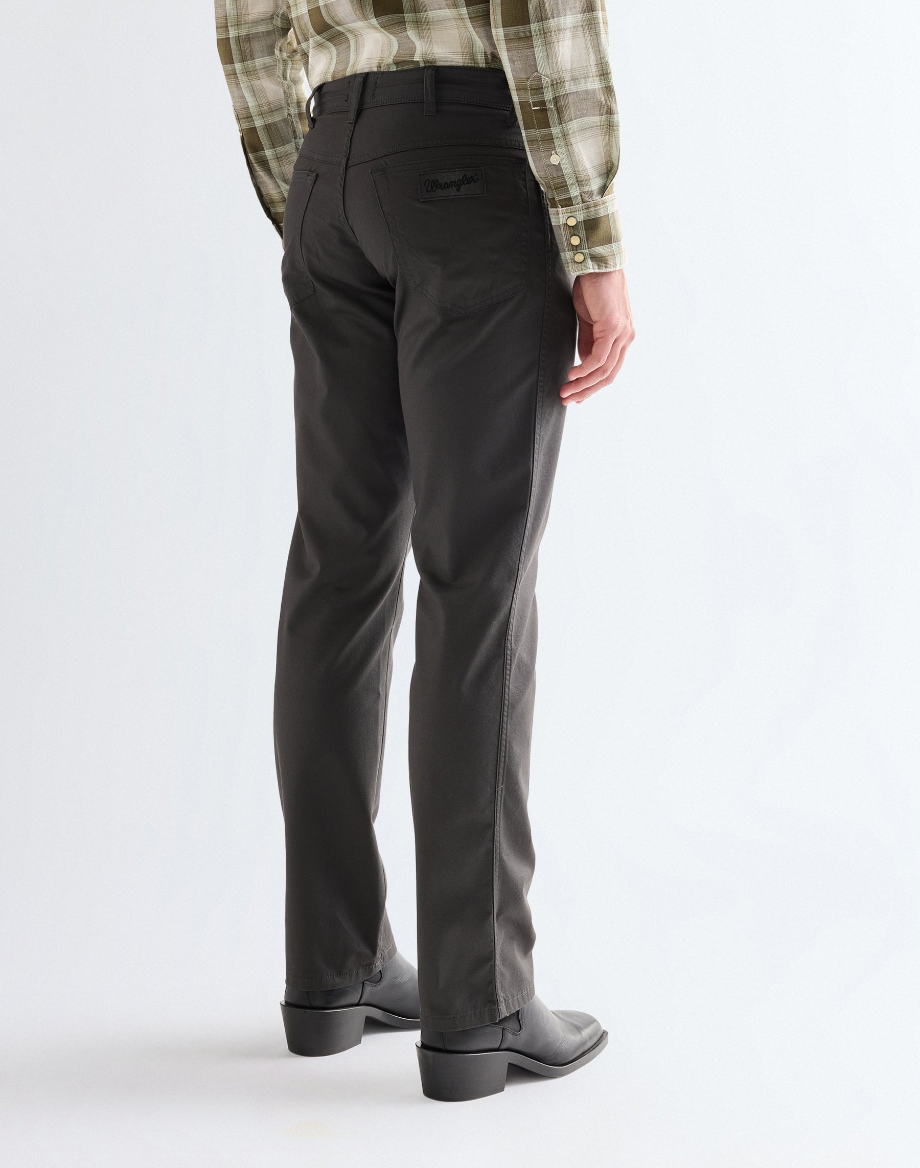 Texas in Faded Black Pants Wrangler