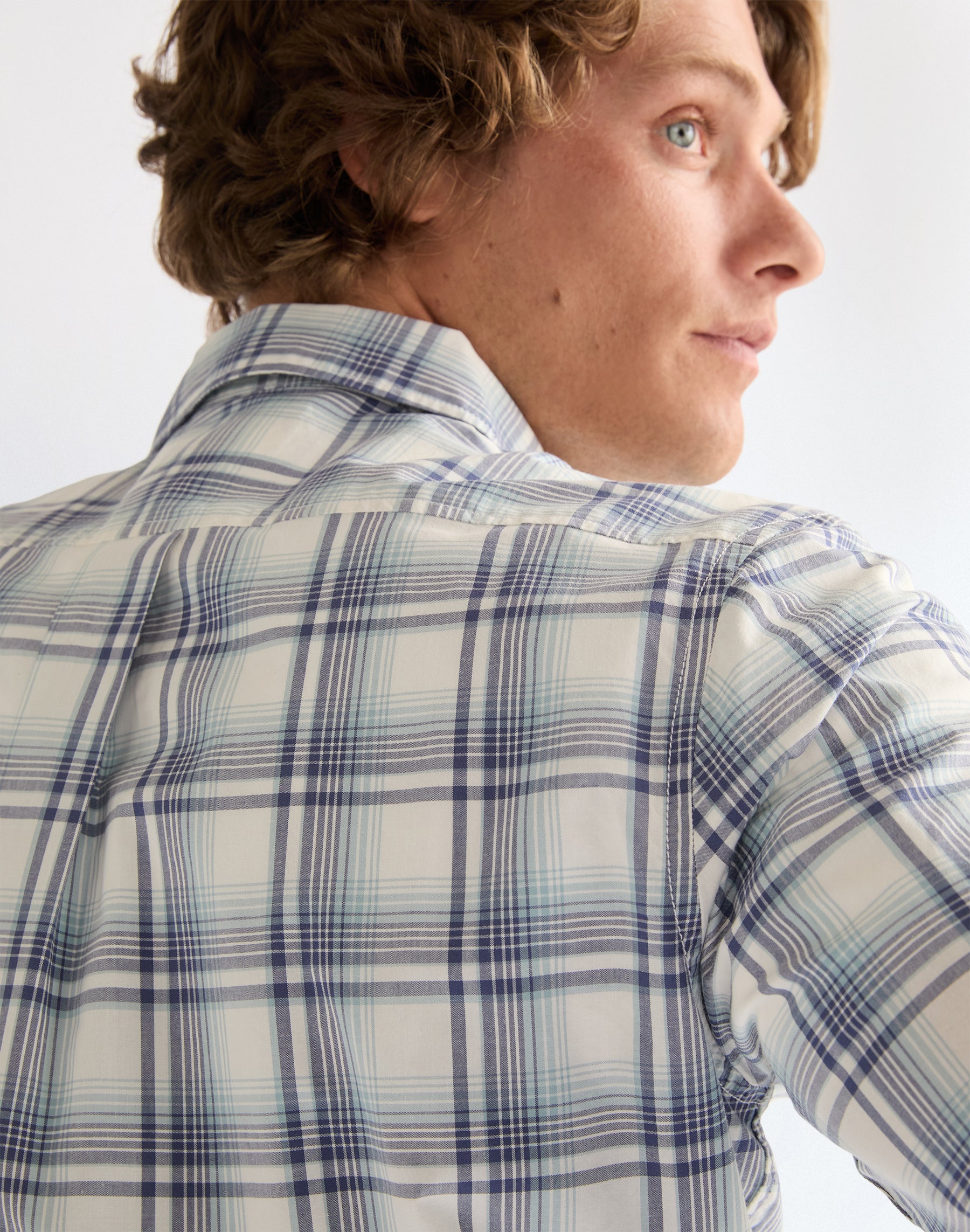 1 Pocket Shirt in Blue White Shirts Wrangler