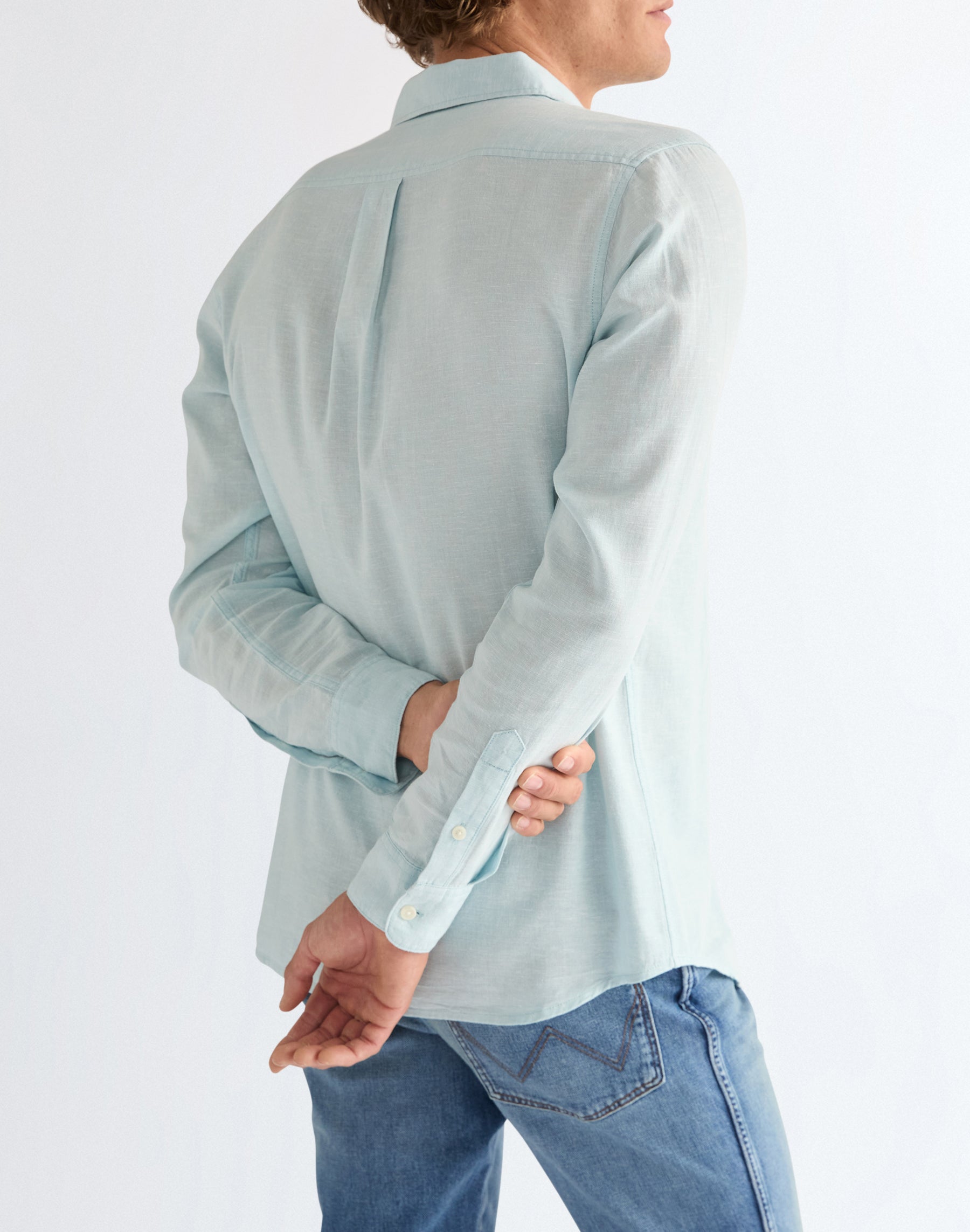 1 pocket shirt in Forget Me Not Shirts Wrangler