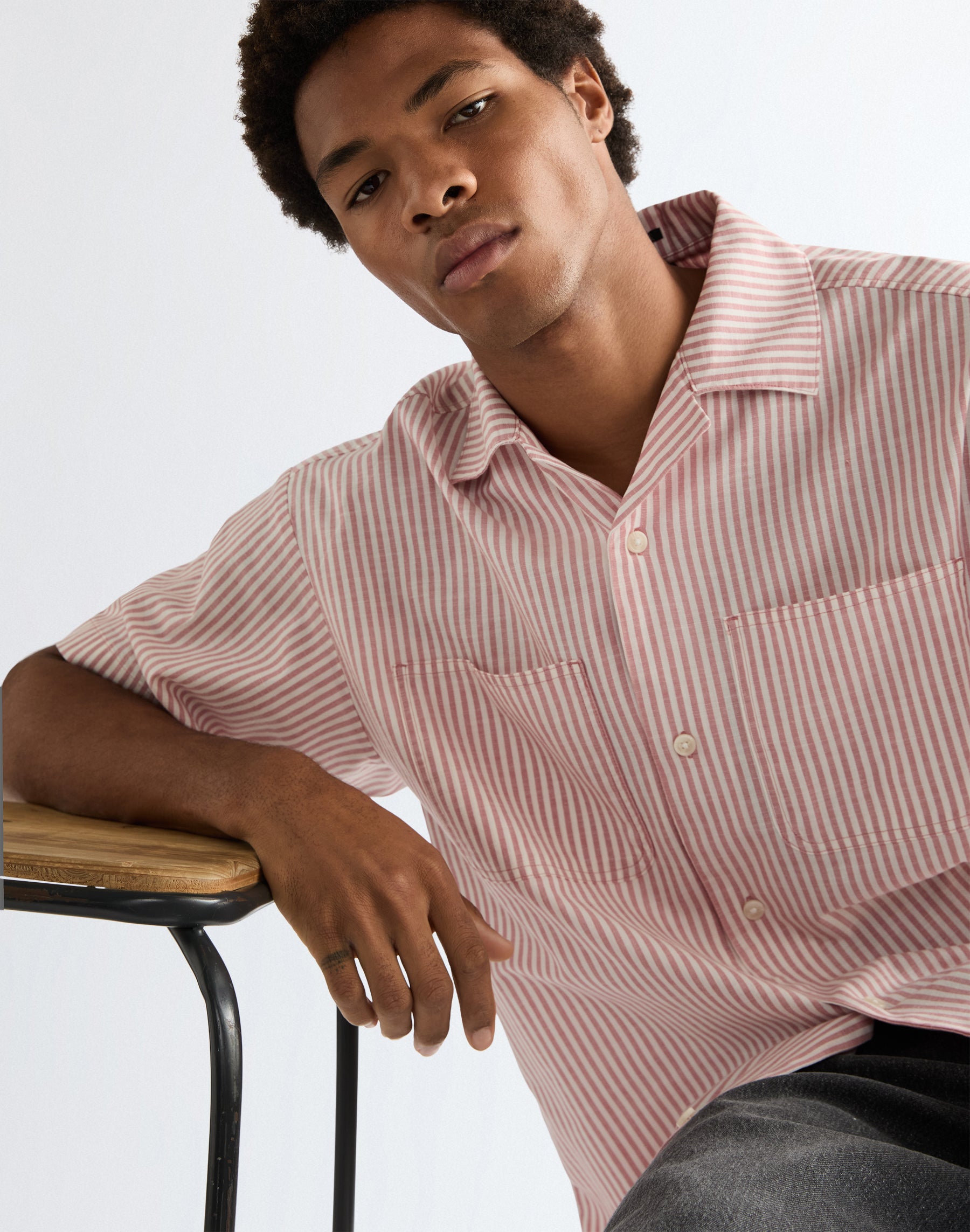 Short-sleeved resort shirt in dusty rose Shirts Wrangler