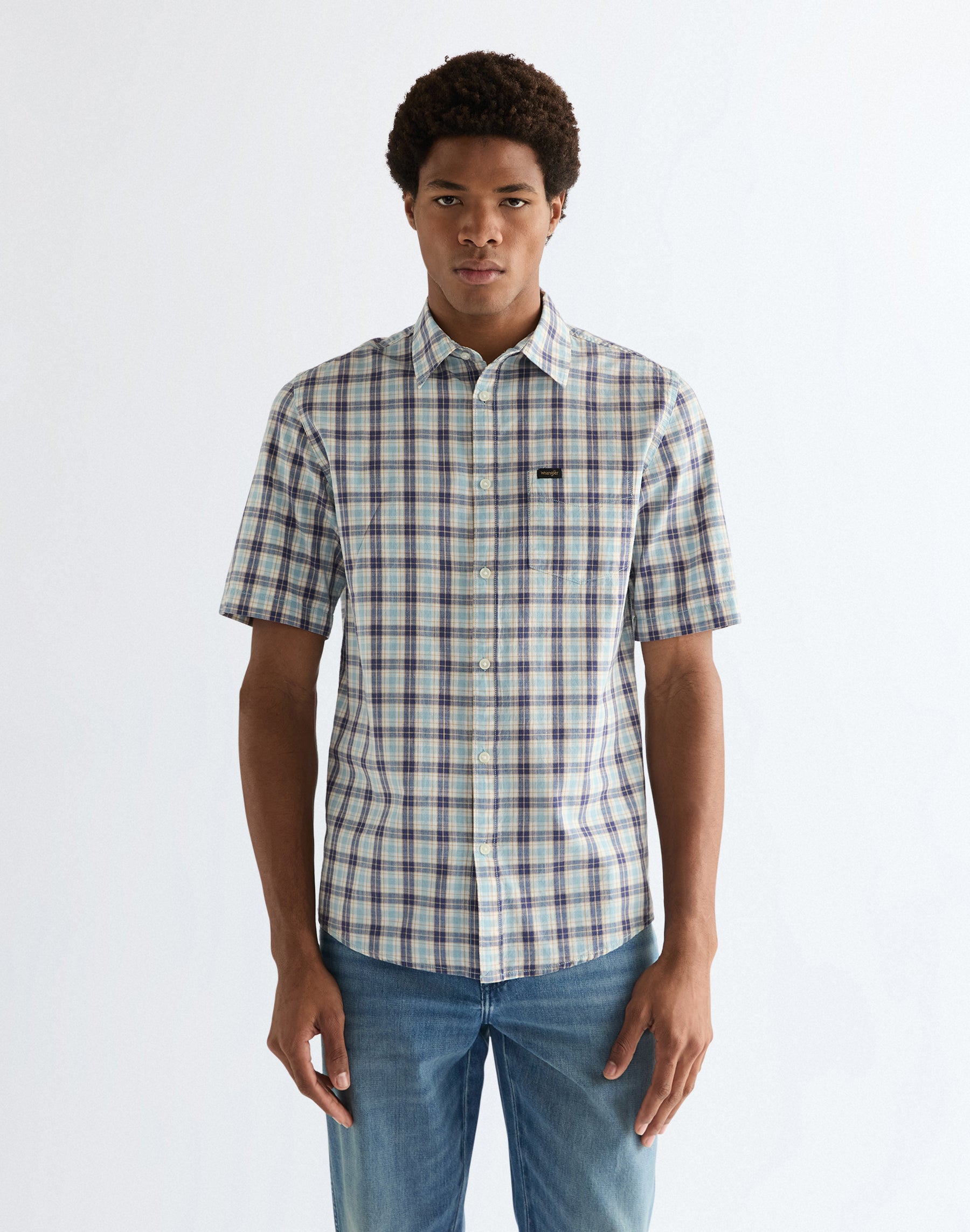 Short-sleeved 1-pocket shirt in Forget Me Not Shirts Wrangler