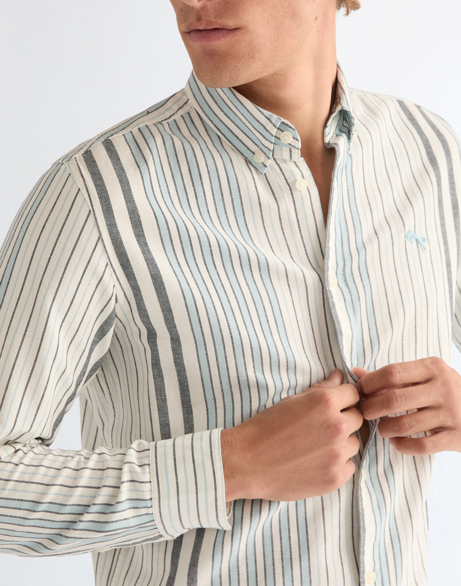 Oxford Shirt in White Blue Shirts Wrangler