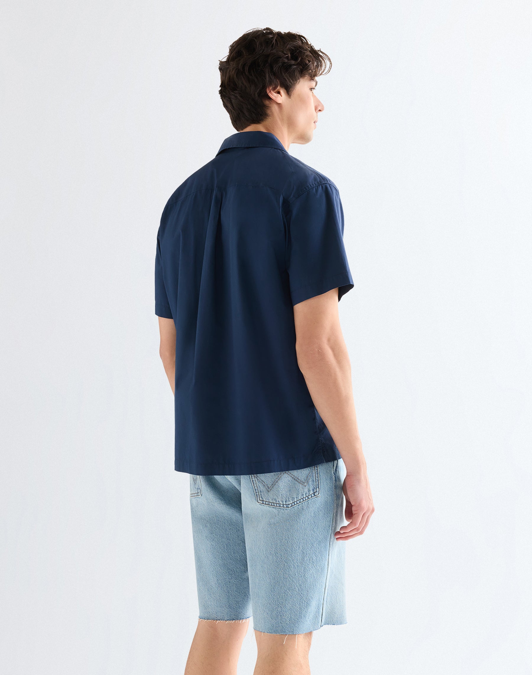 Short-sleeved W Resort shirt in navy floral Shirts Wrangler