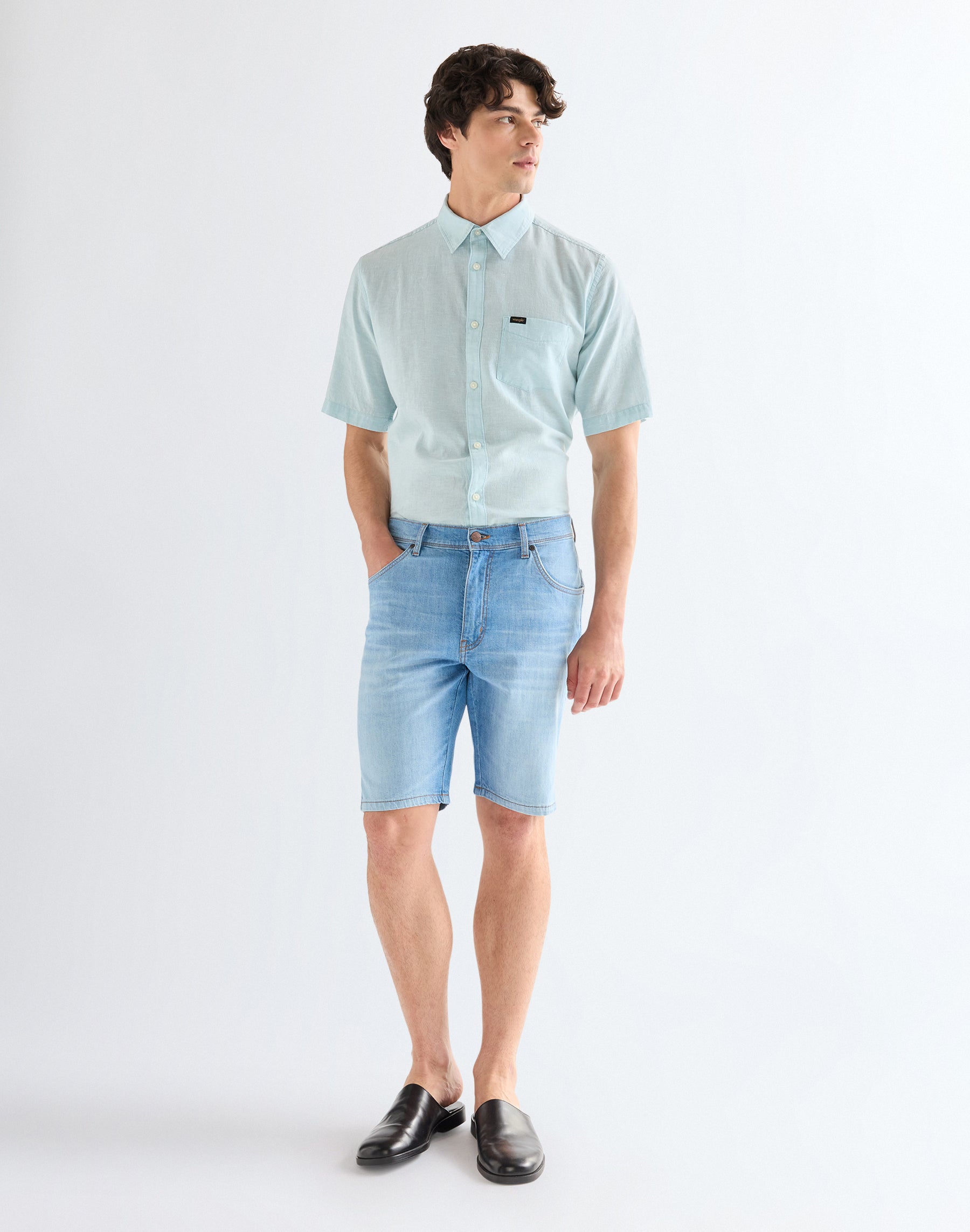 Texas shorts in light wash denim shorts Wrangler