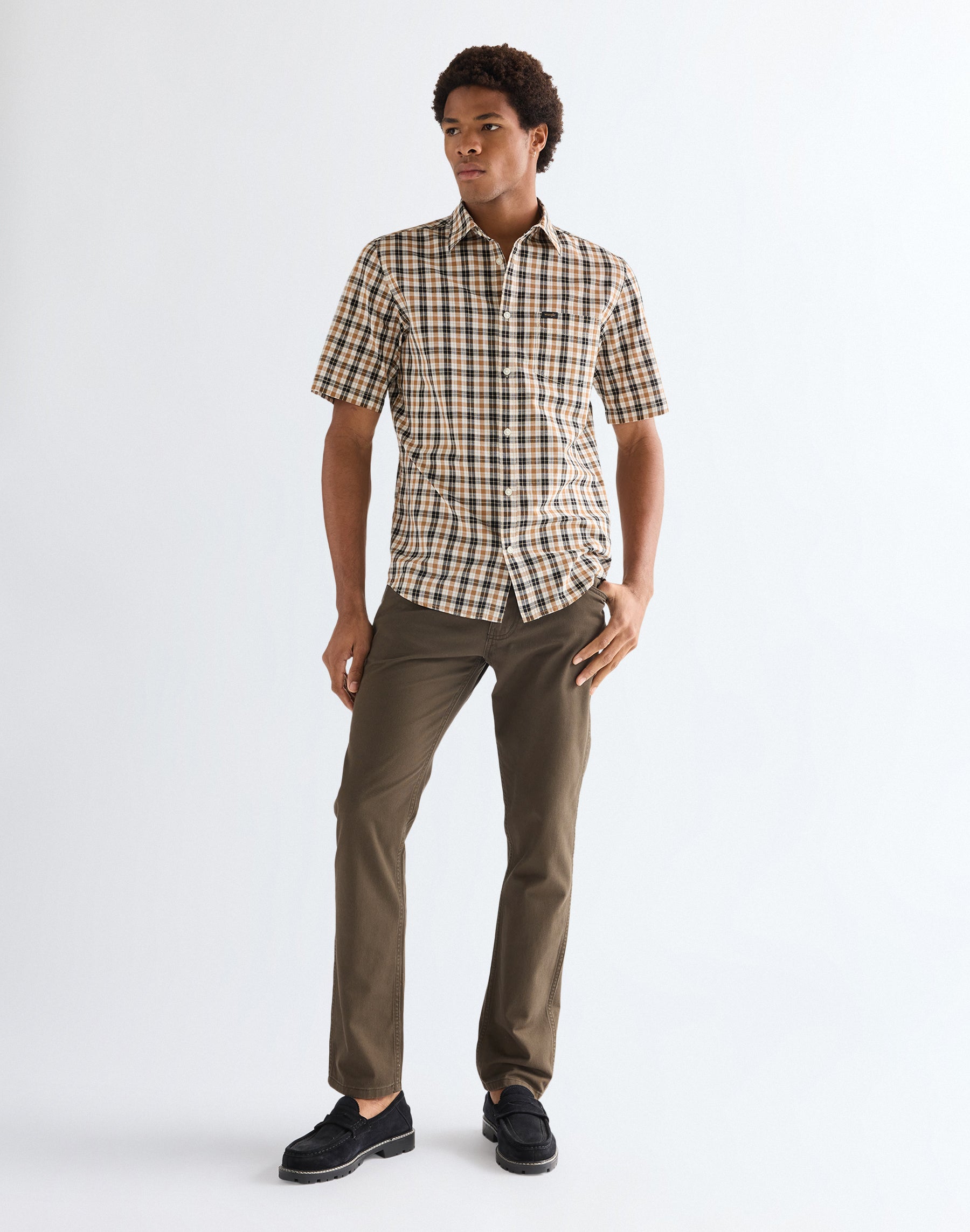 Greensboro in Wren pants Wrangler