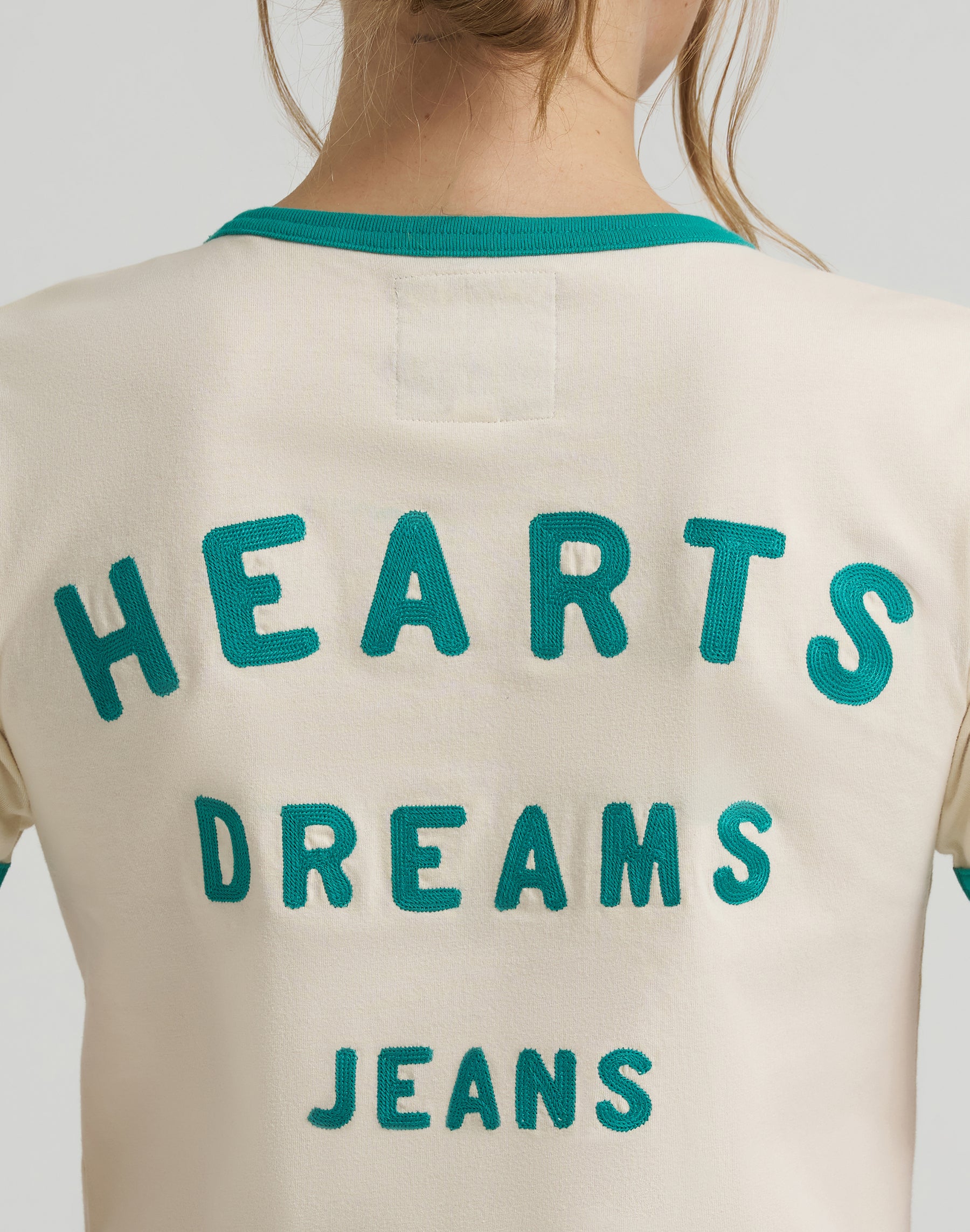 Good Jeans T-shirt in cream