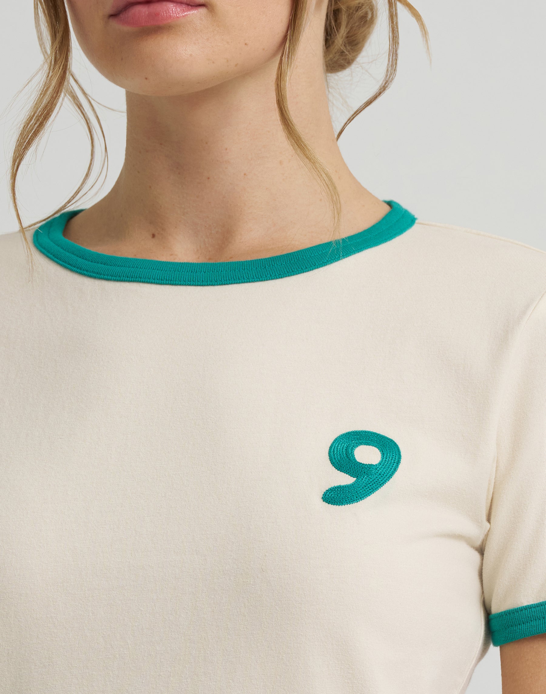 Good Jeans T-shirt in cream