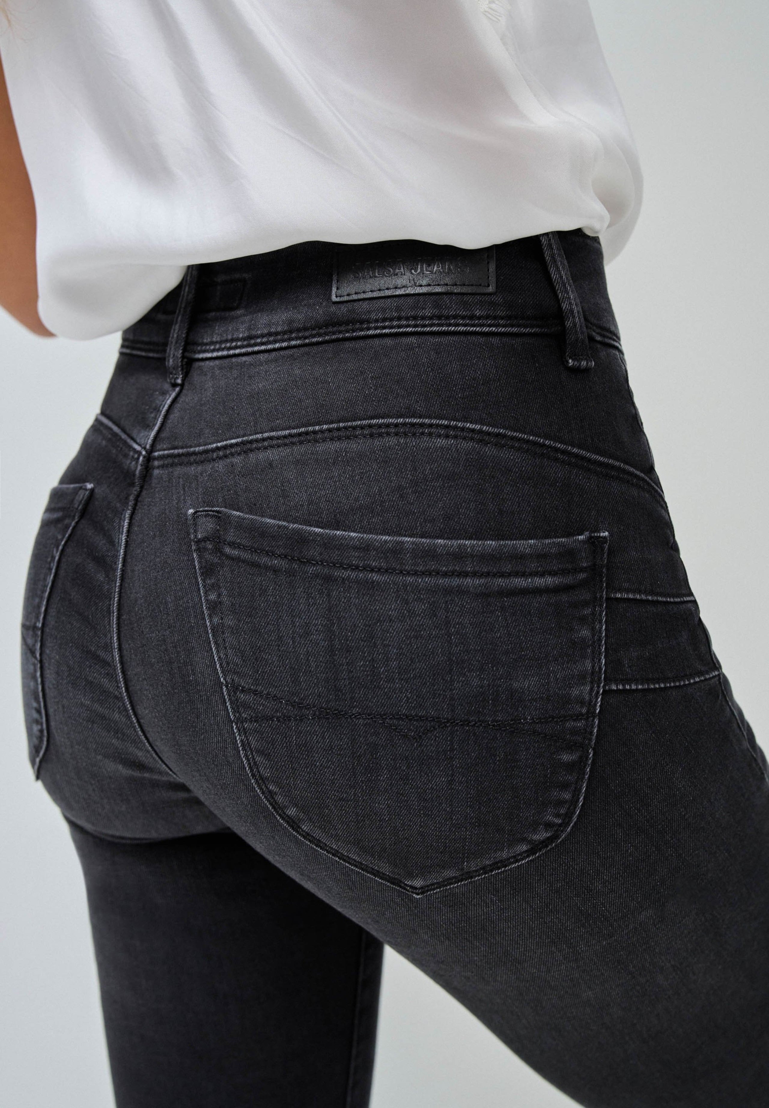 Secret Skinny Push-In in Black Jeans Salsa Jeans