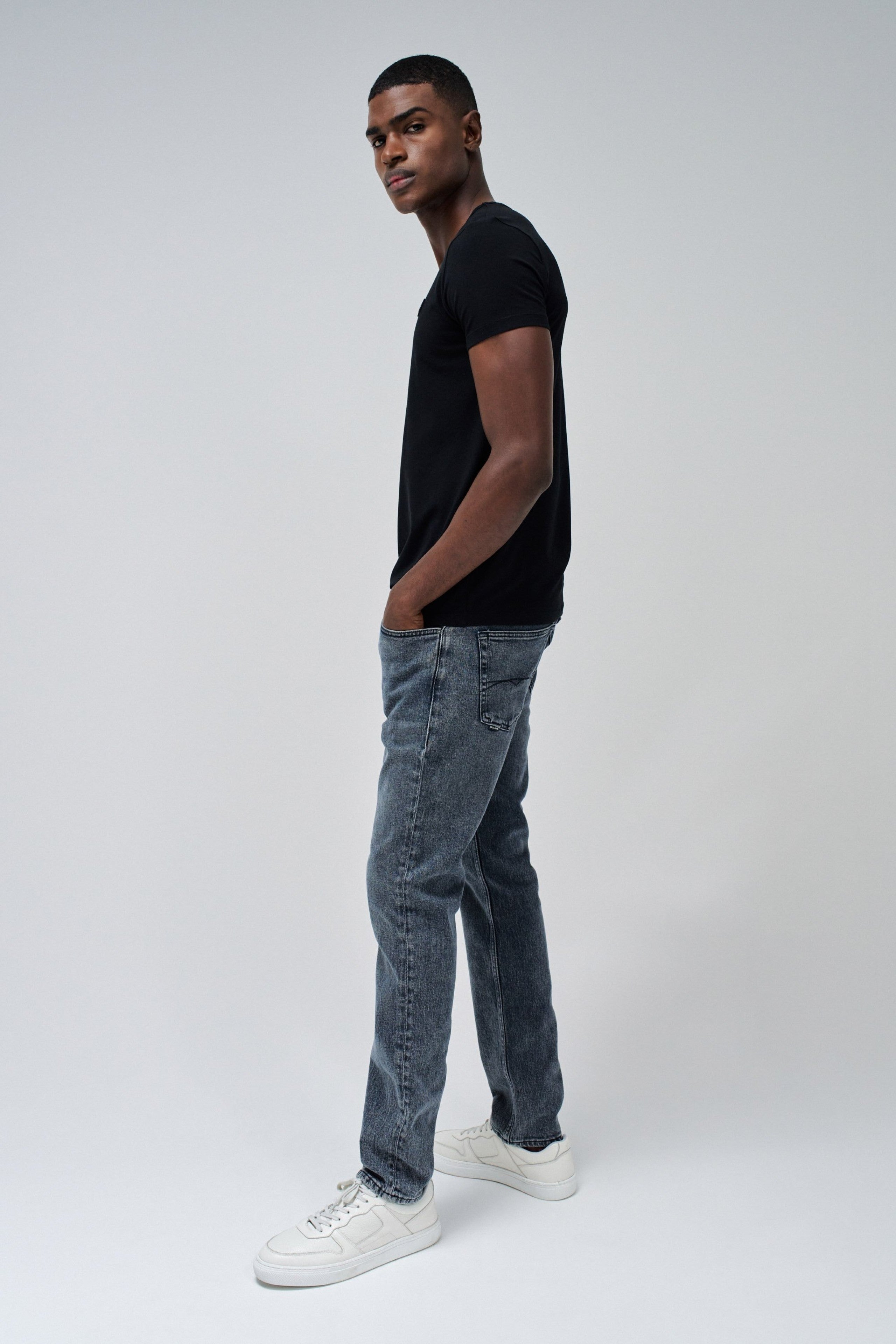 Vneck Cotton Lycra T-Shirt Metal Badge in Black T-Shirts Salsa Jeans