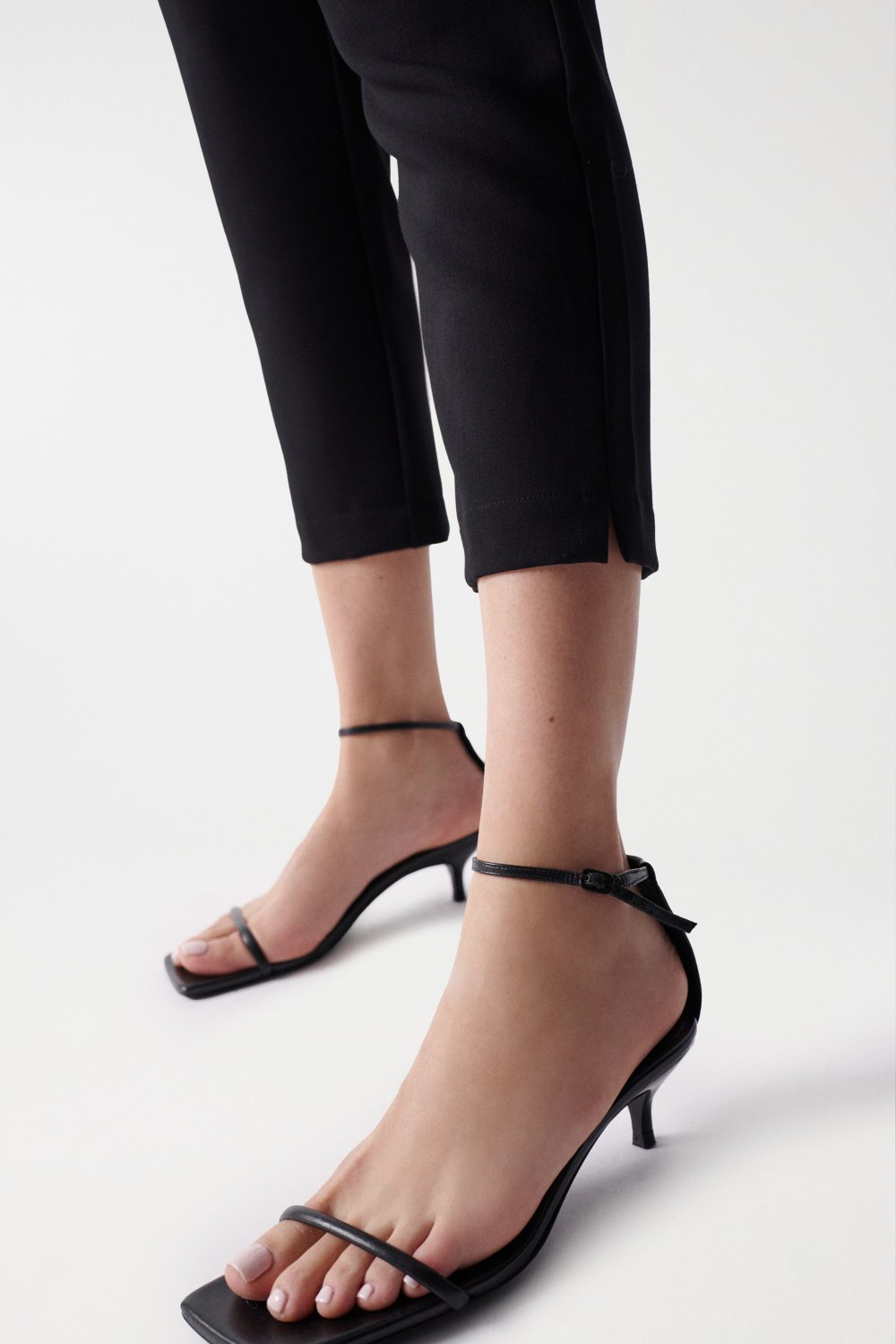 Chino Cropped Slim High Waist in Black Pants Salsa Jeans