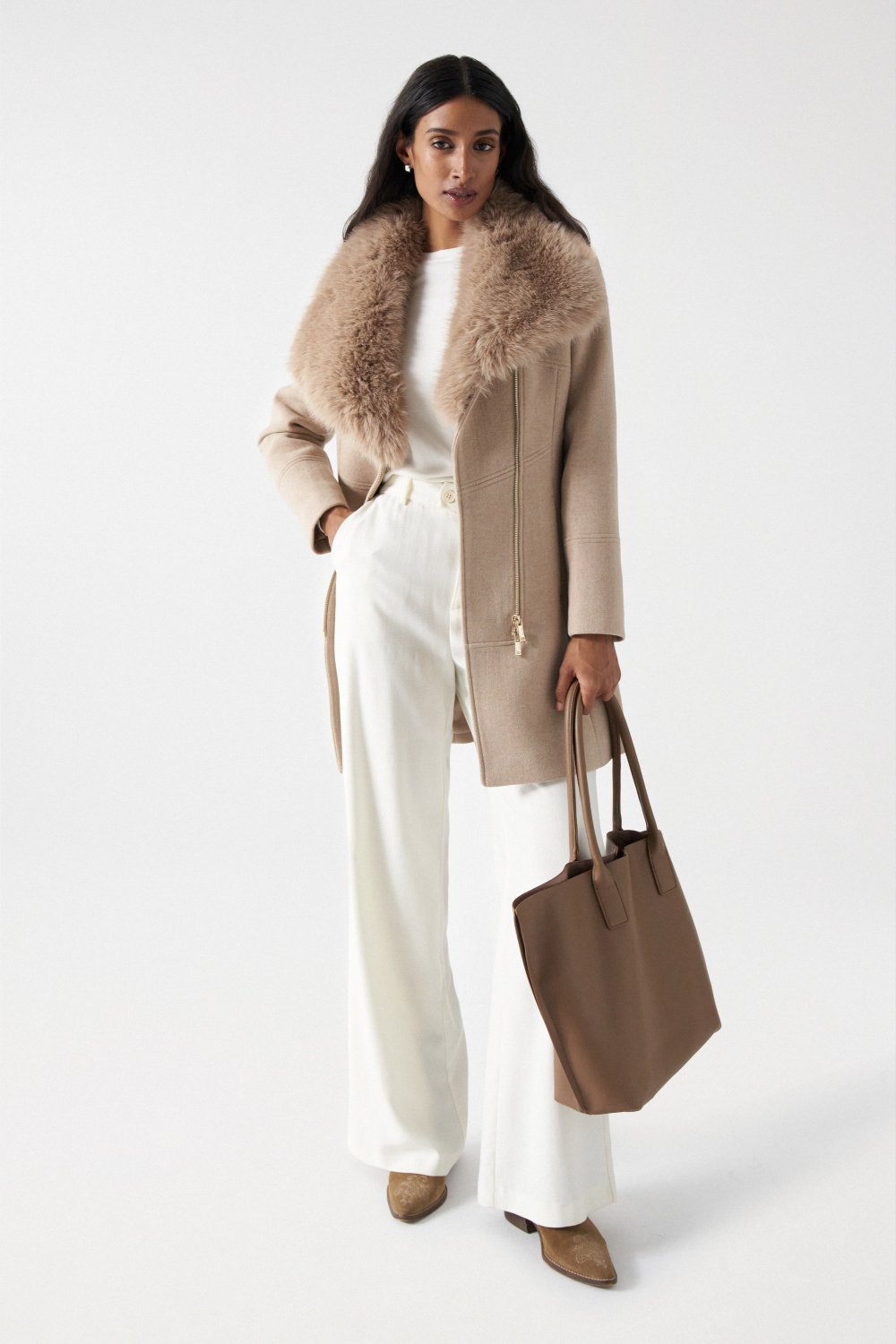 Wool Coat With Fur Collar in Medium Beige V1 Jackets Salsa Jeans