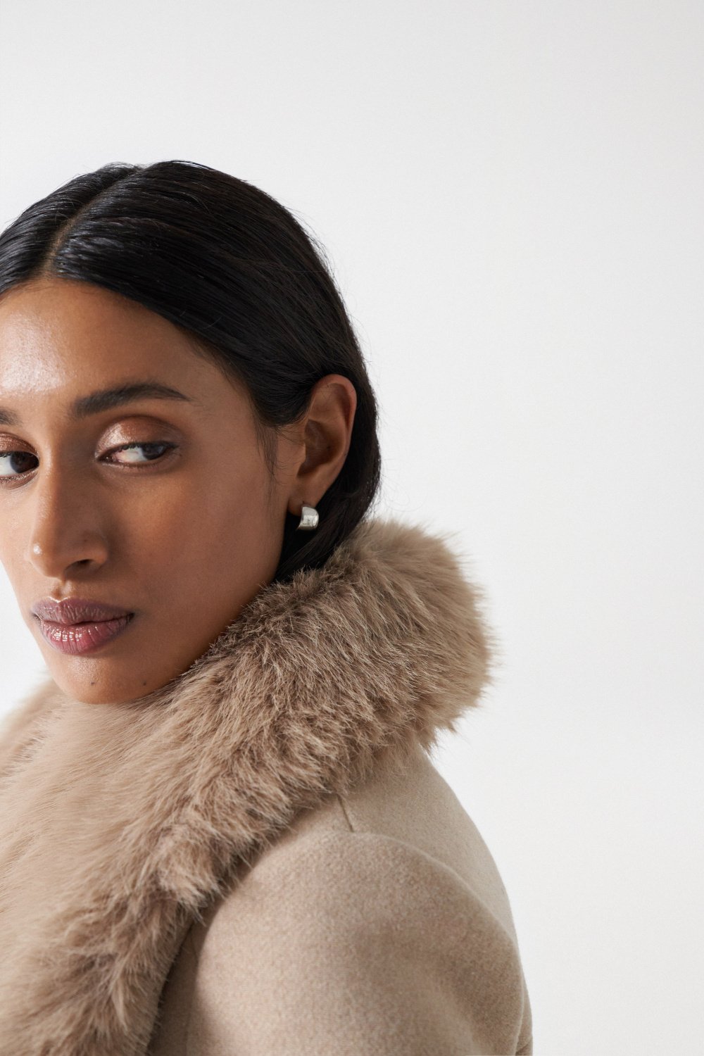 Wool Coat With Fur Collar in Medium Beige V1 Jackets Salsa Jeans