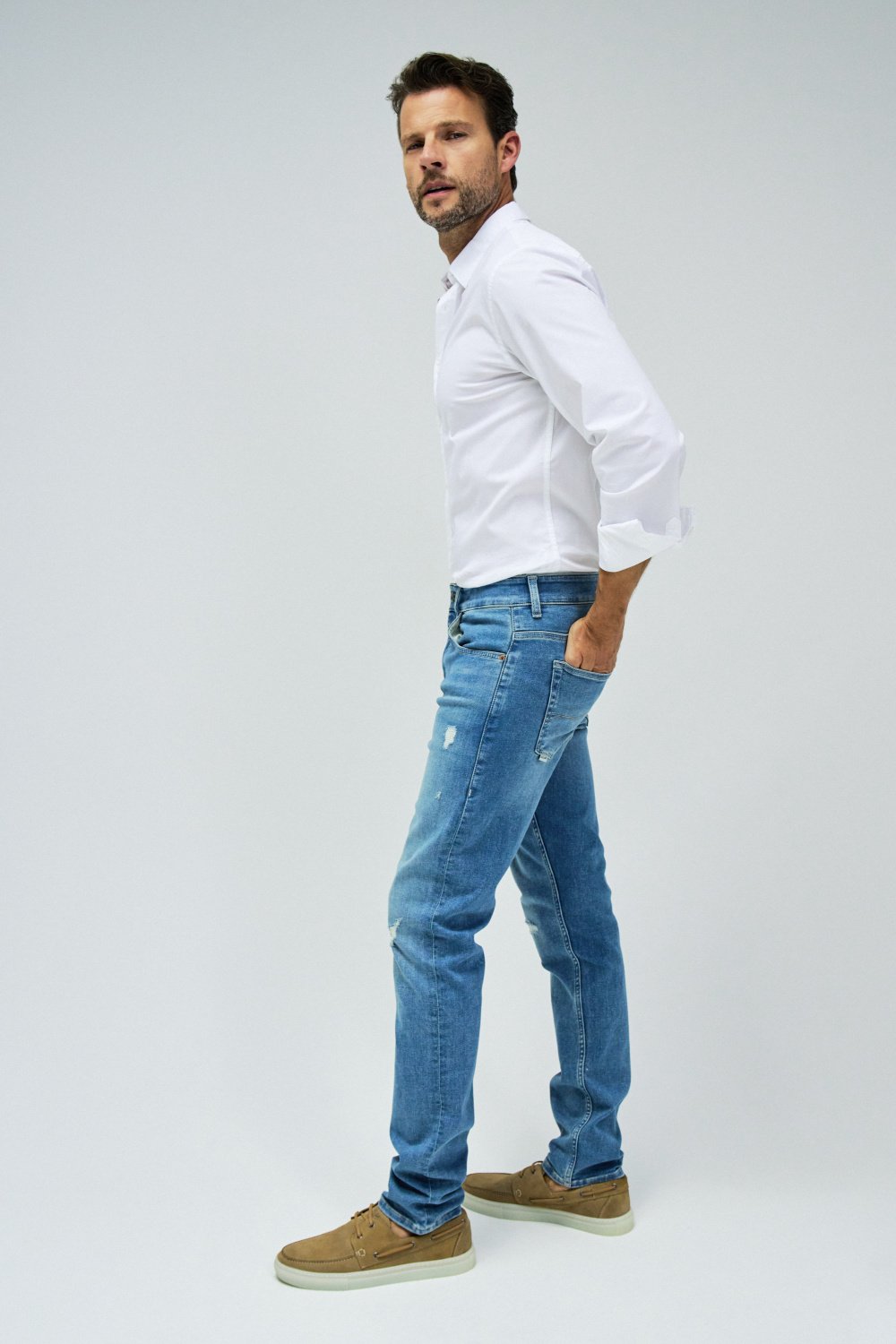Slim S-Active Destroyed in Greencast Jeans Salsa Jeans