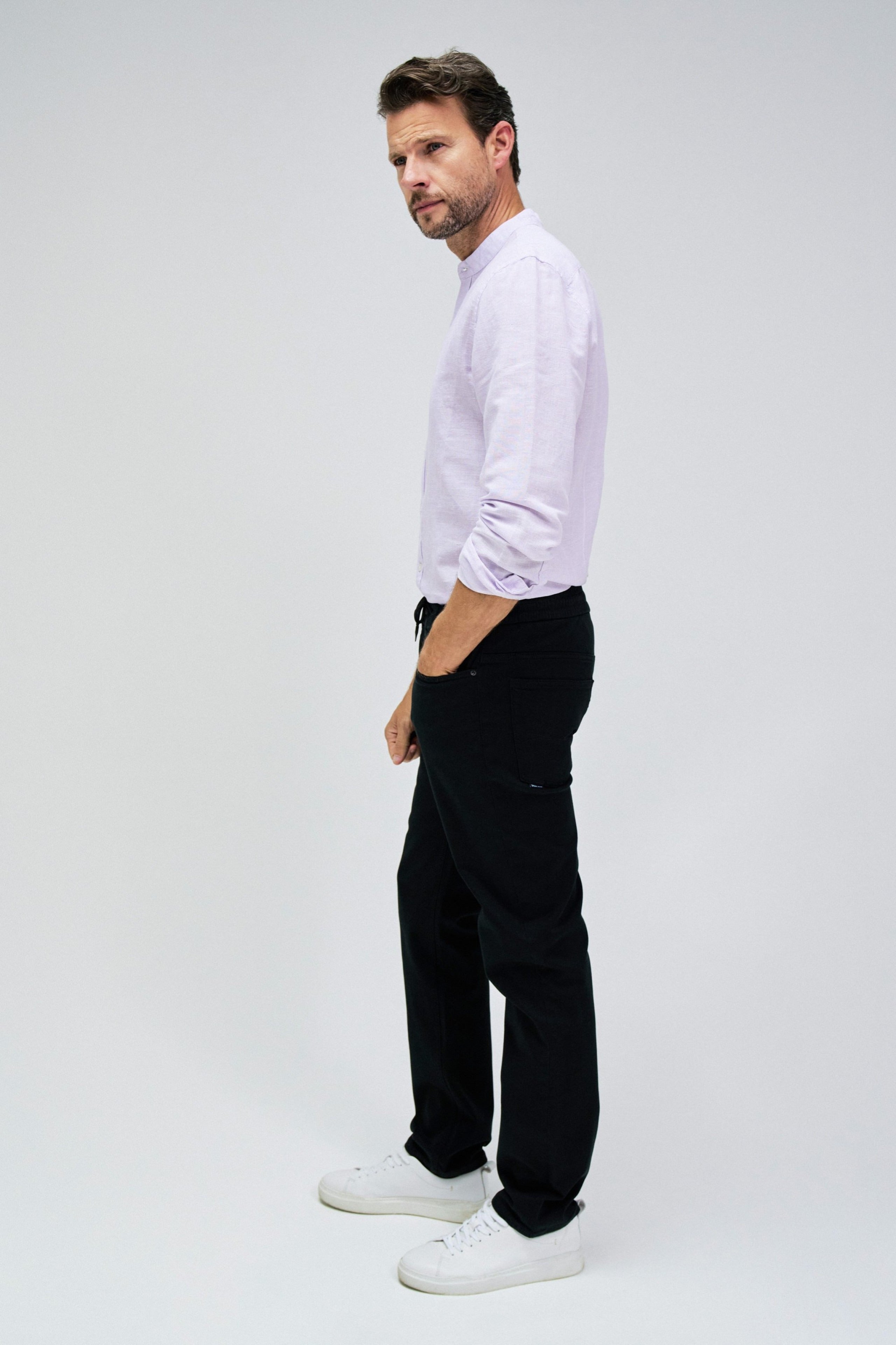 Regular Jogger S-Activ Colors in Black Pants Salsa Jeans