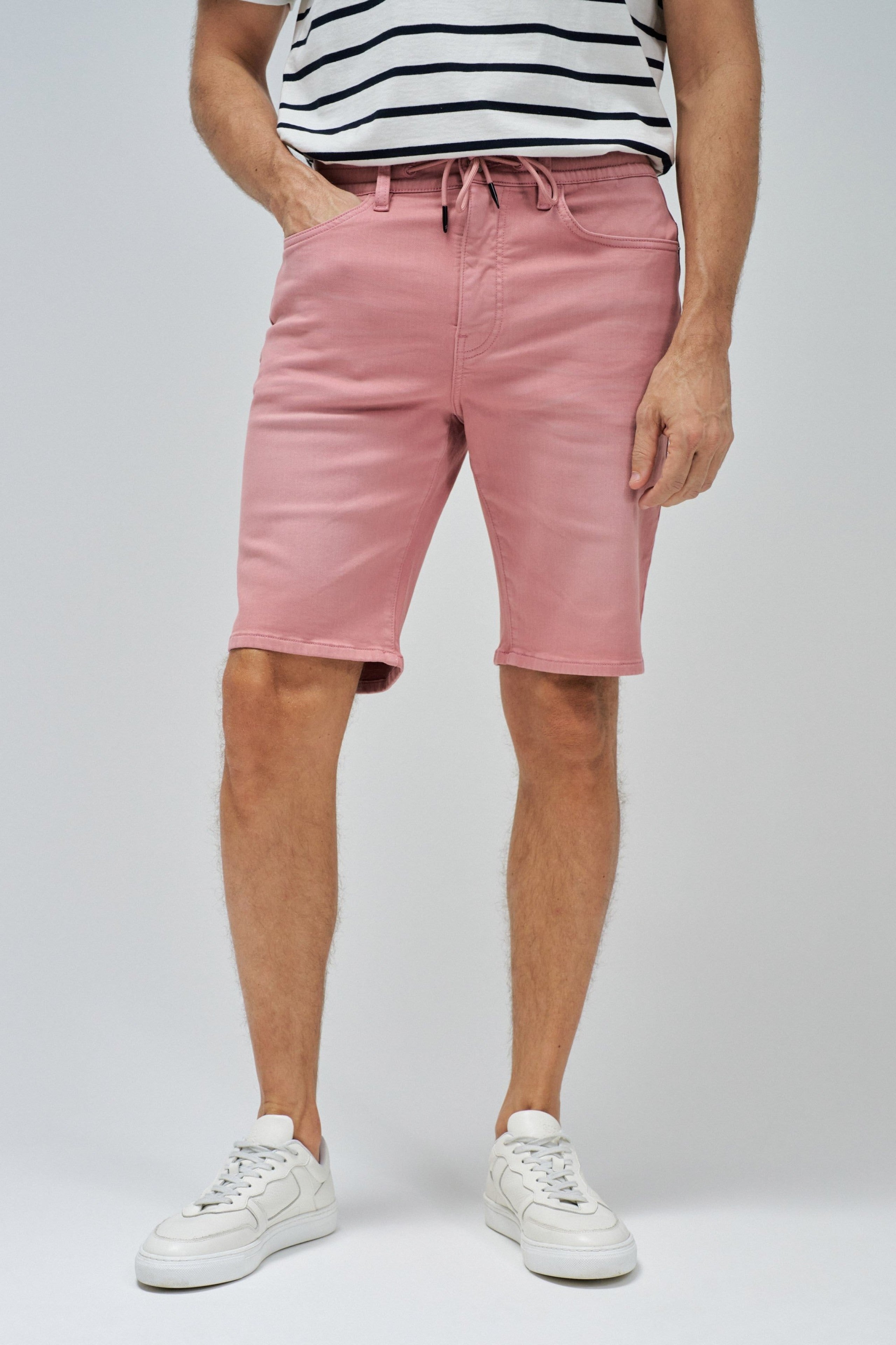 Short Jogger S-Activ Washed Colors in Medium Pink Jeansshorts Salsa Jeans