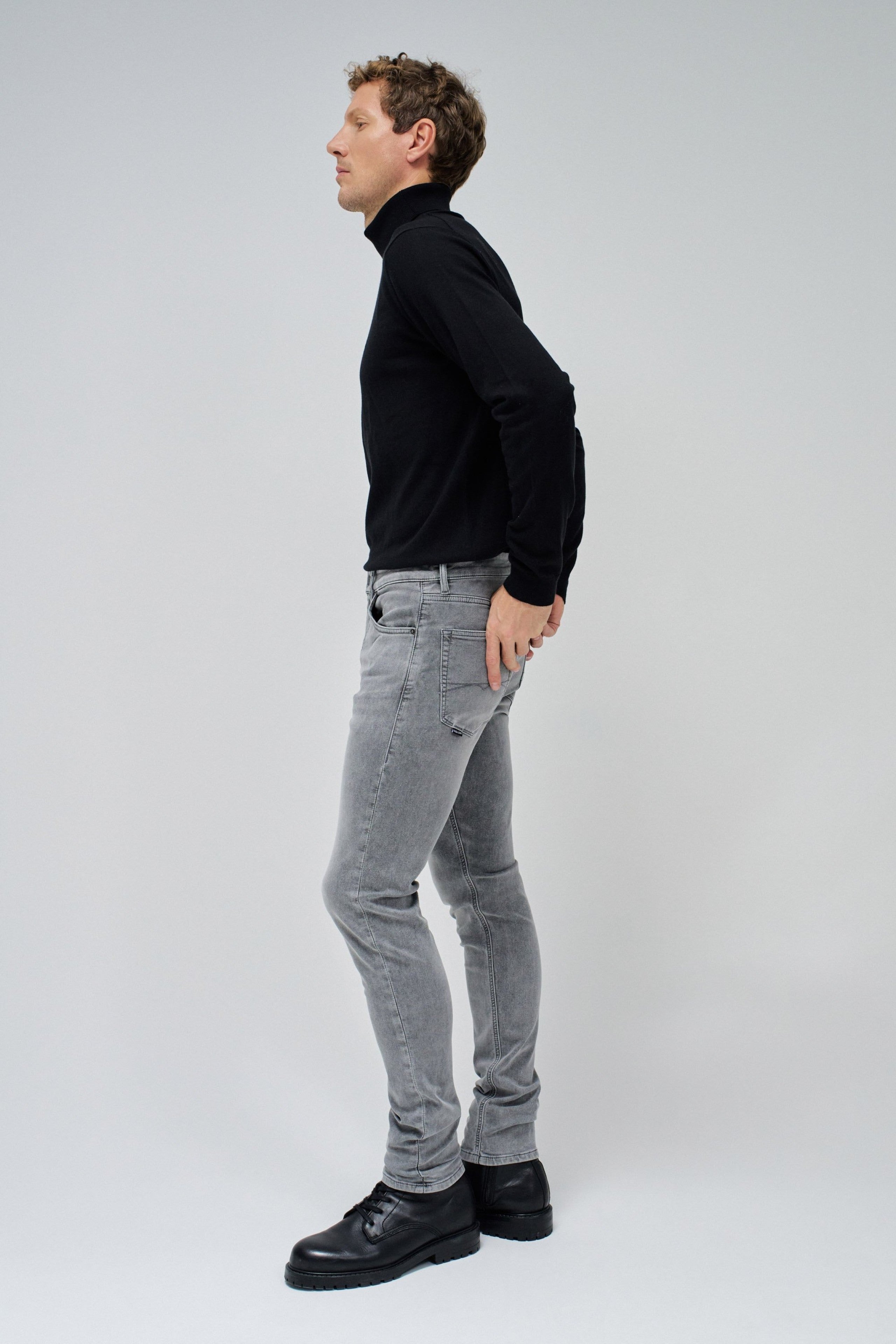 Skinny Jeans S-Activ in Medium Grey Jeans Salsa Jeans