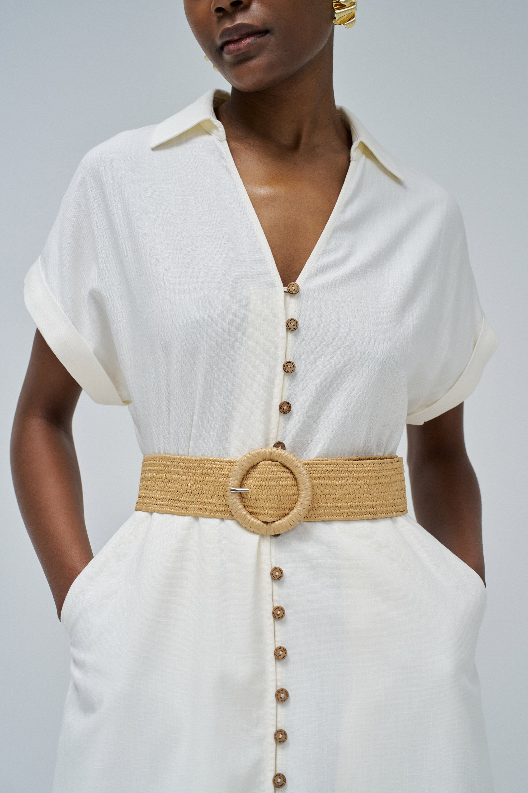 Linen Shirt Dress With Front Buttoned Belt in Light Pearl V1 Dresses Salsa Jeans