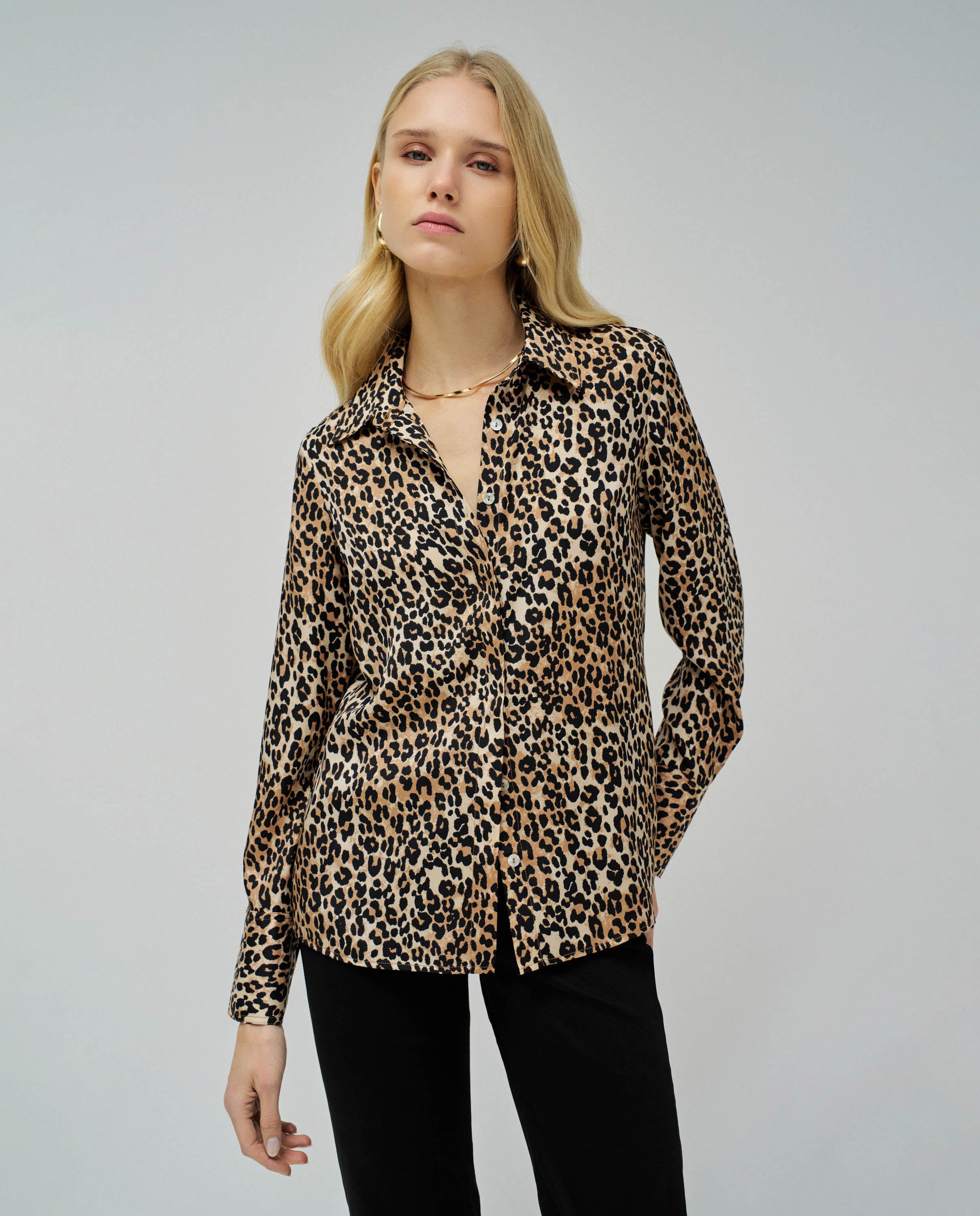 Basic Shirt Front Button Up Closure in Dark Pearl Shirts Salsa Jeans