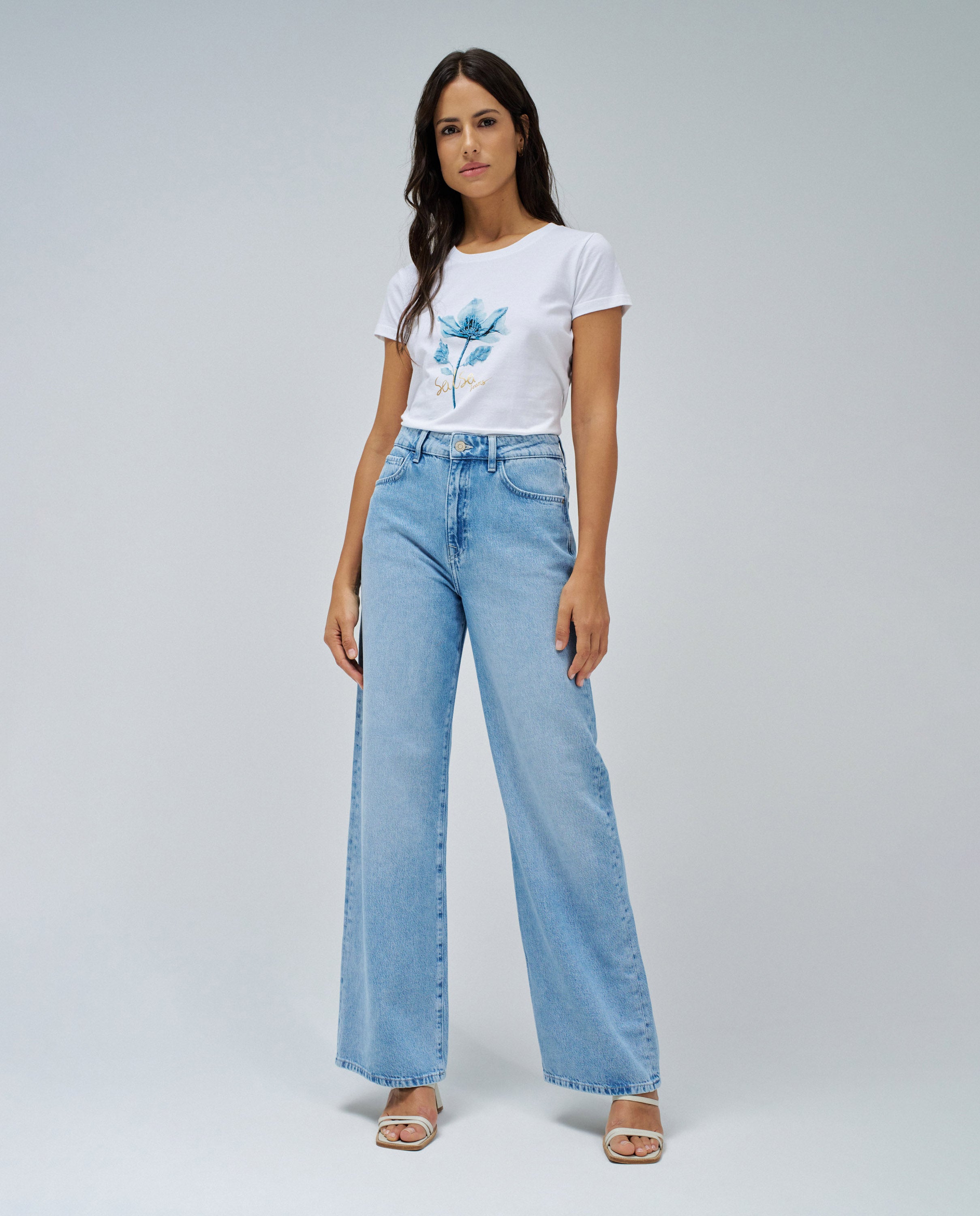 Graphic Flower Print T-Shirt in White T-Shirts Salsa Jeans