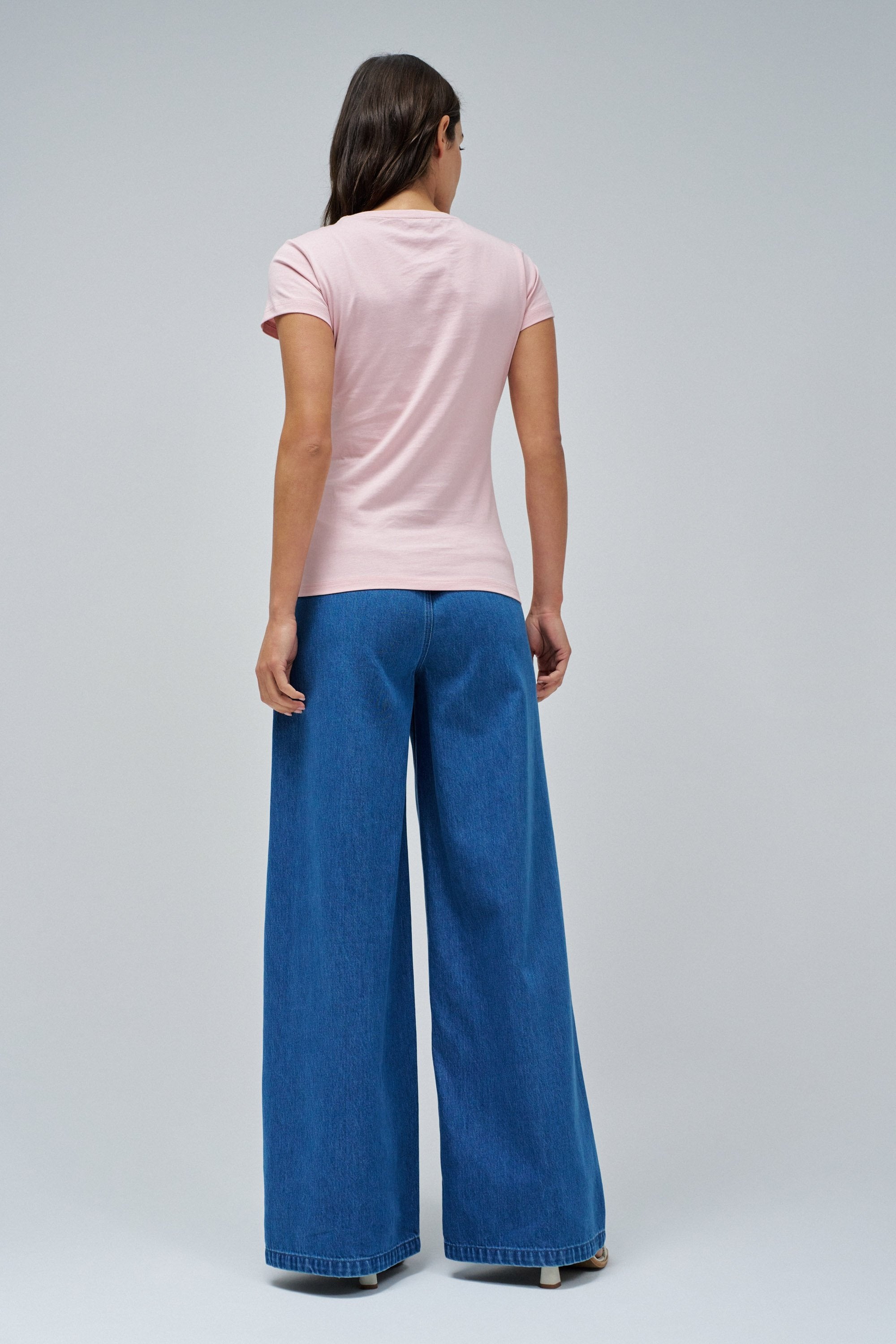 Graphic Flower Print T-Shirt in Medium Pink V1 T-Shirts Salsa Jeans