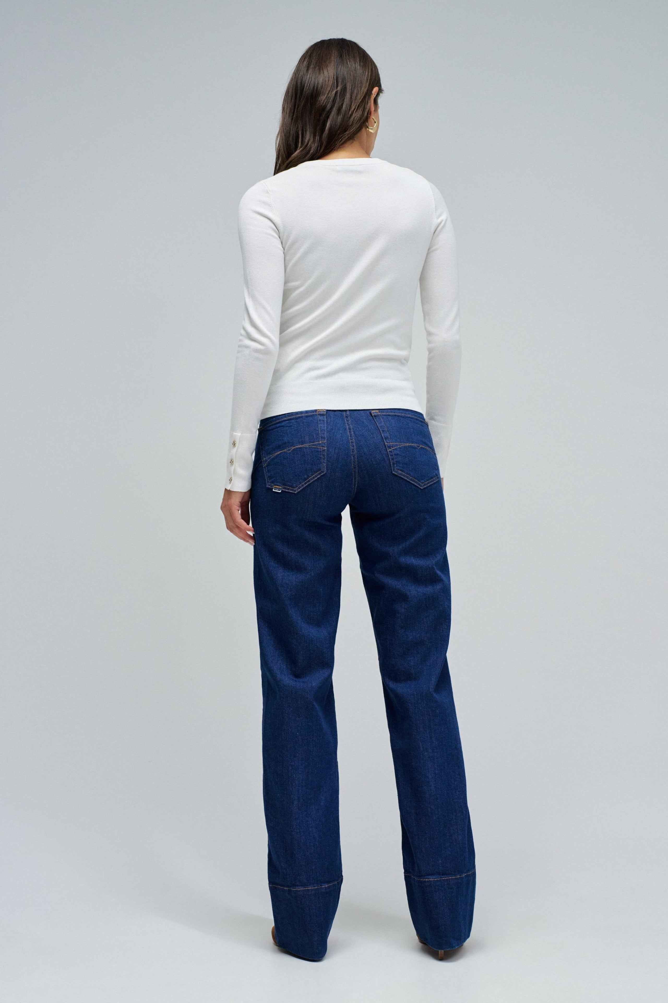 Basic Long Sleeve in Light Pearl Sweater Salsa Jeans