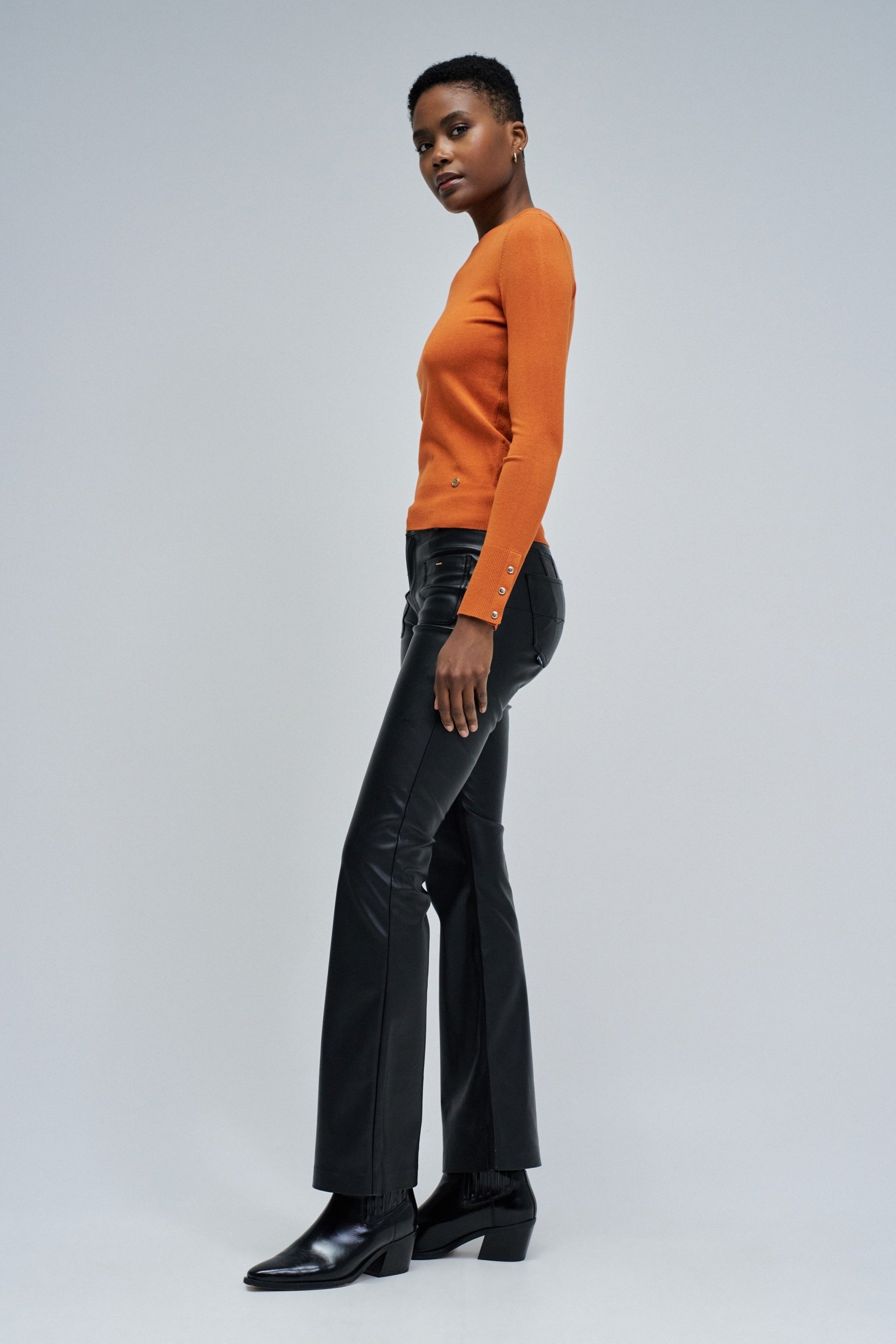 Basic Long Sleeve in Medium Orange Sweater Salsa Jeans