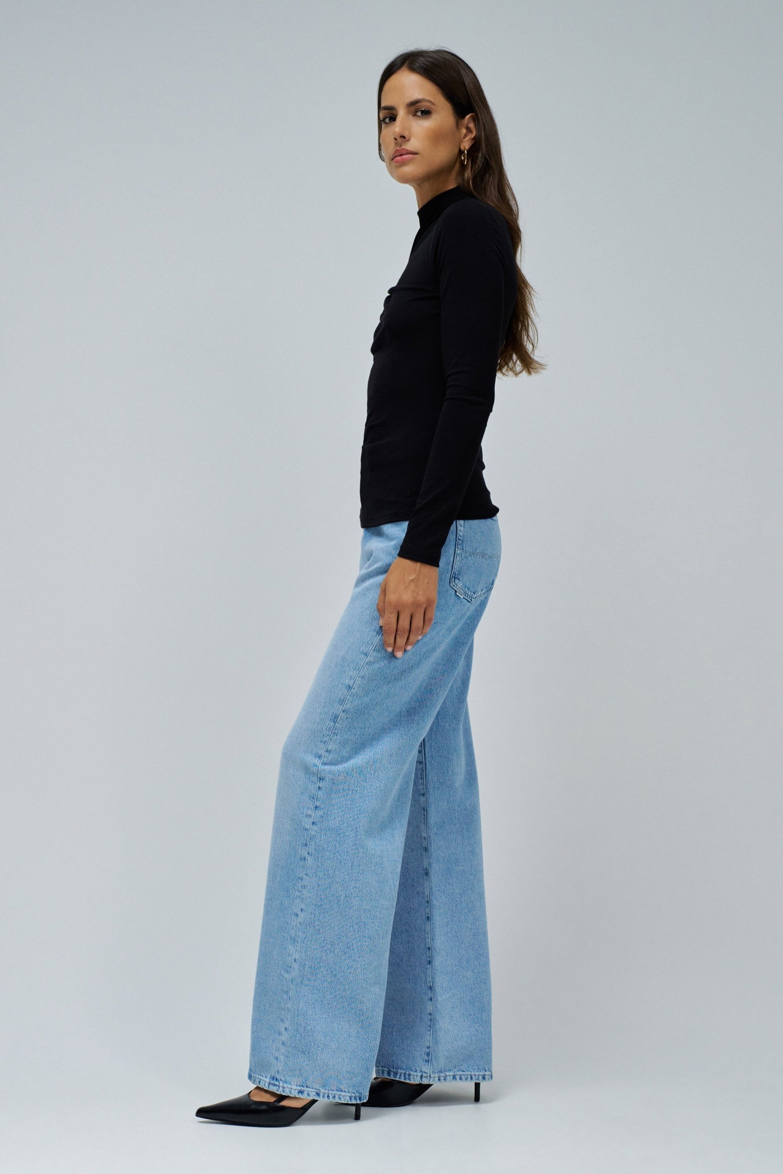 Longsleeve With Twist Detail in Black T-Shirts Salsa Jeans