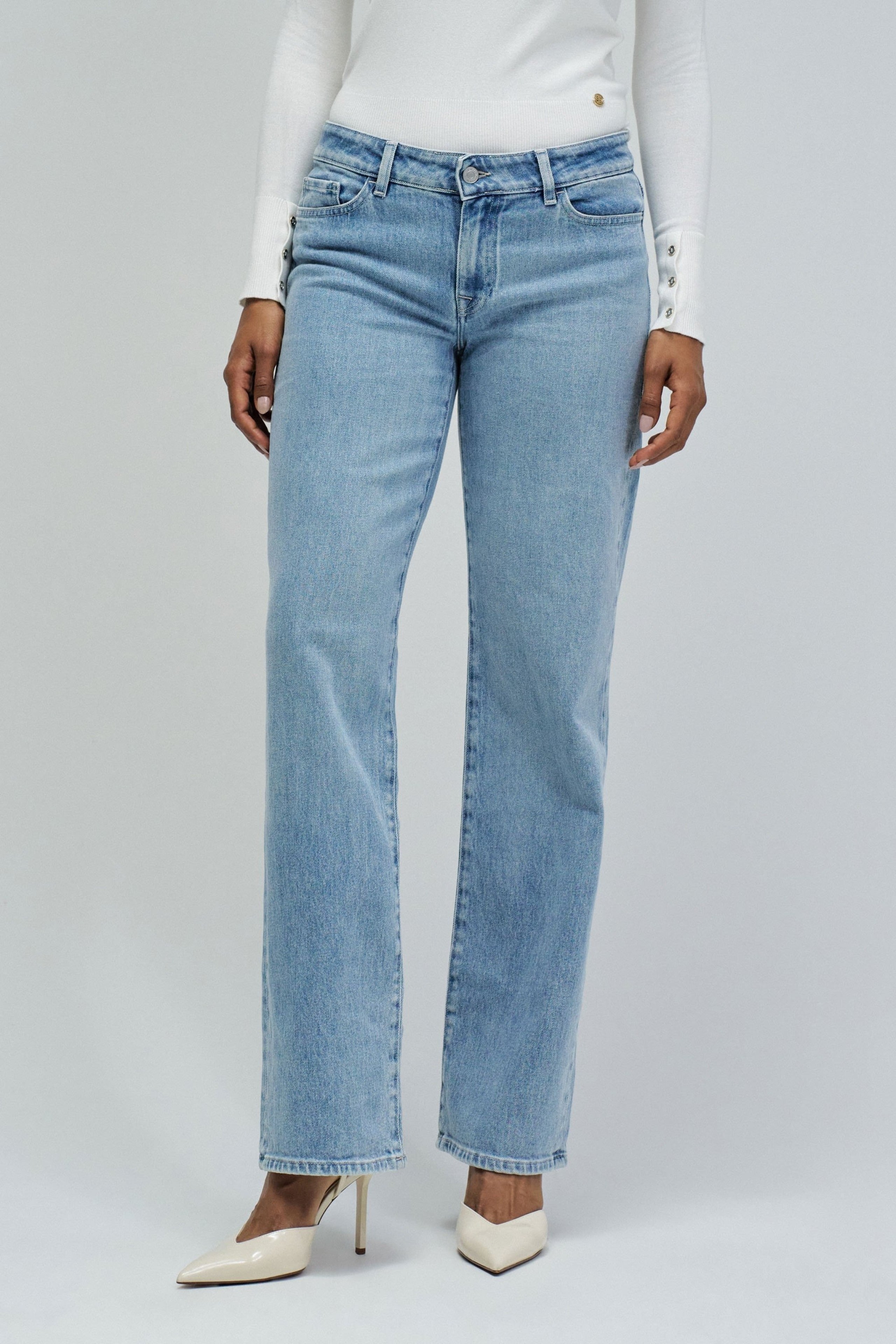 Low Rise Jeans in Medium Light Denim Salsa Jeans