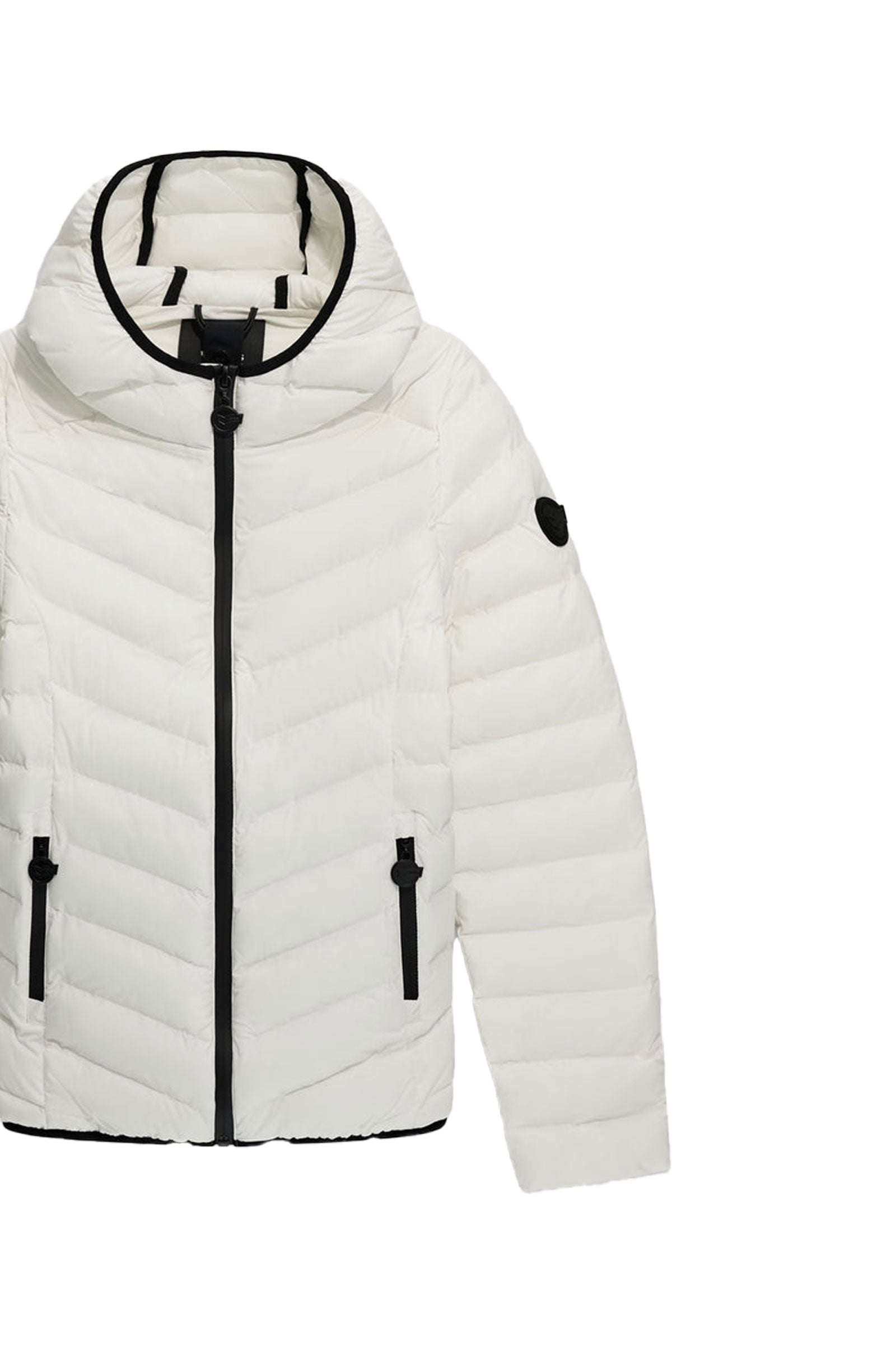 Nyla Seamless in White Jackets GAS