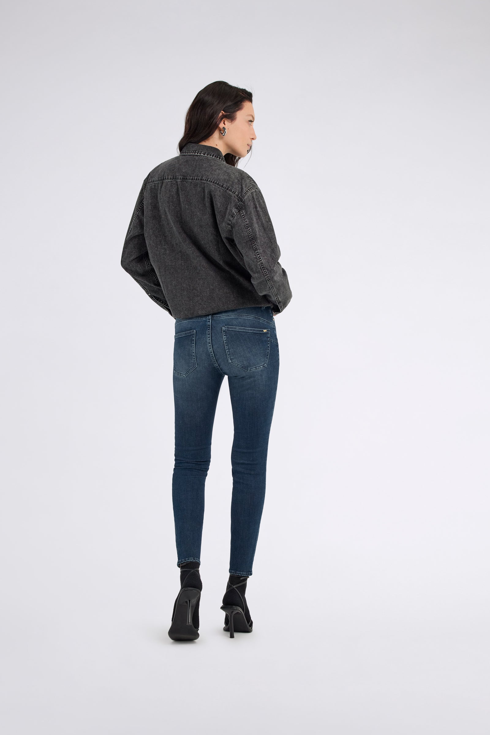 Star Up in Dark Used Jeans GAS
