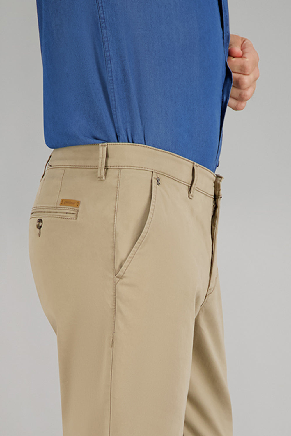 BENITO Chino in camel tone pants Gardeur