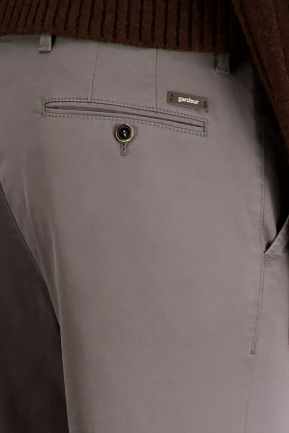 BENITO Chino in dark beige Pants Gardeur