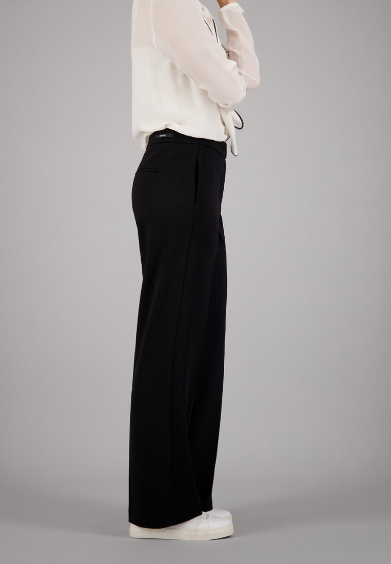 FRANCA800 Pants in black Pants Gardeur