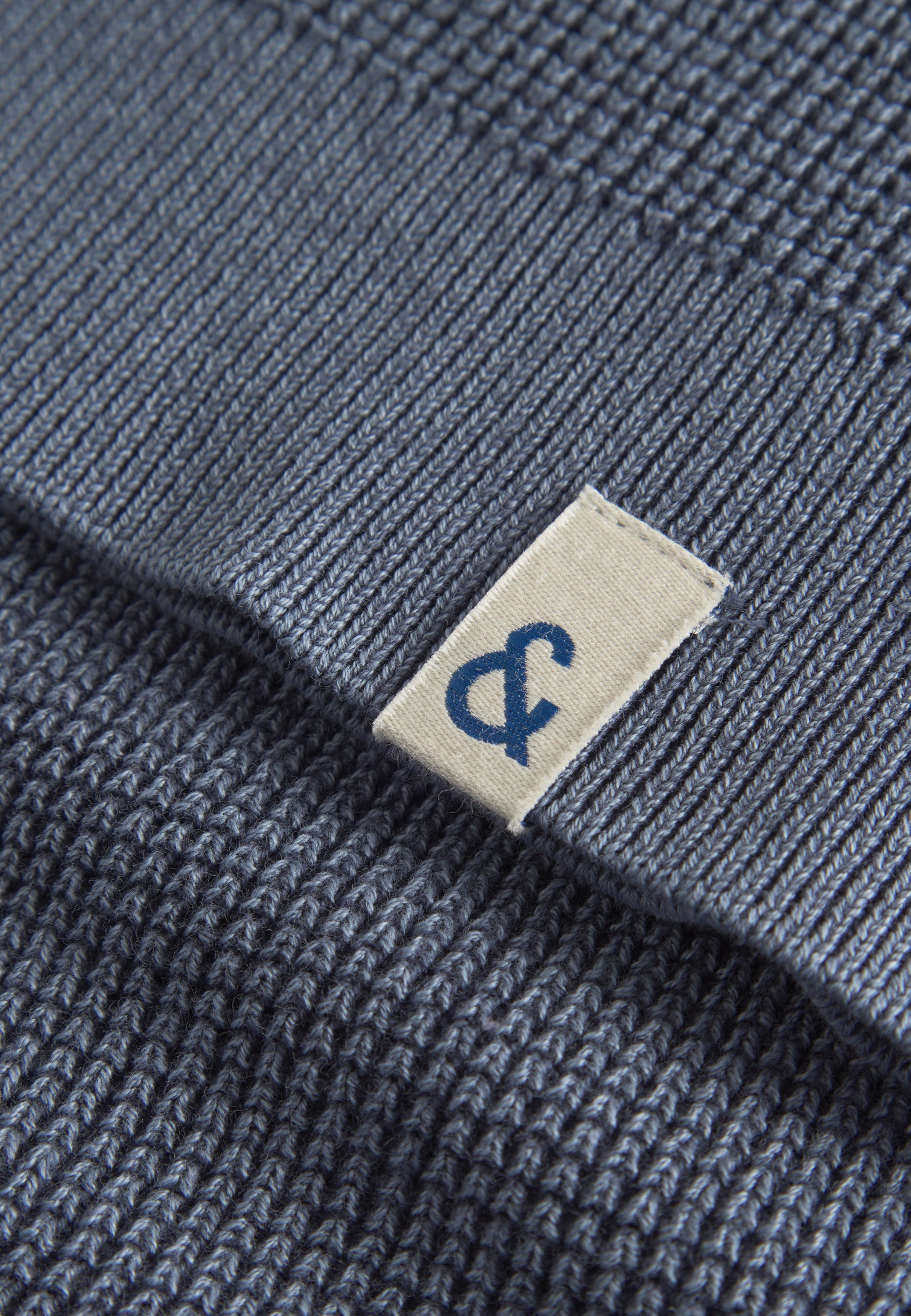 Roundneck Washed in River Sweater Colours and Sons