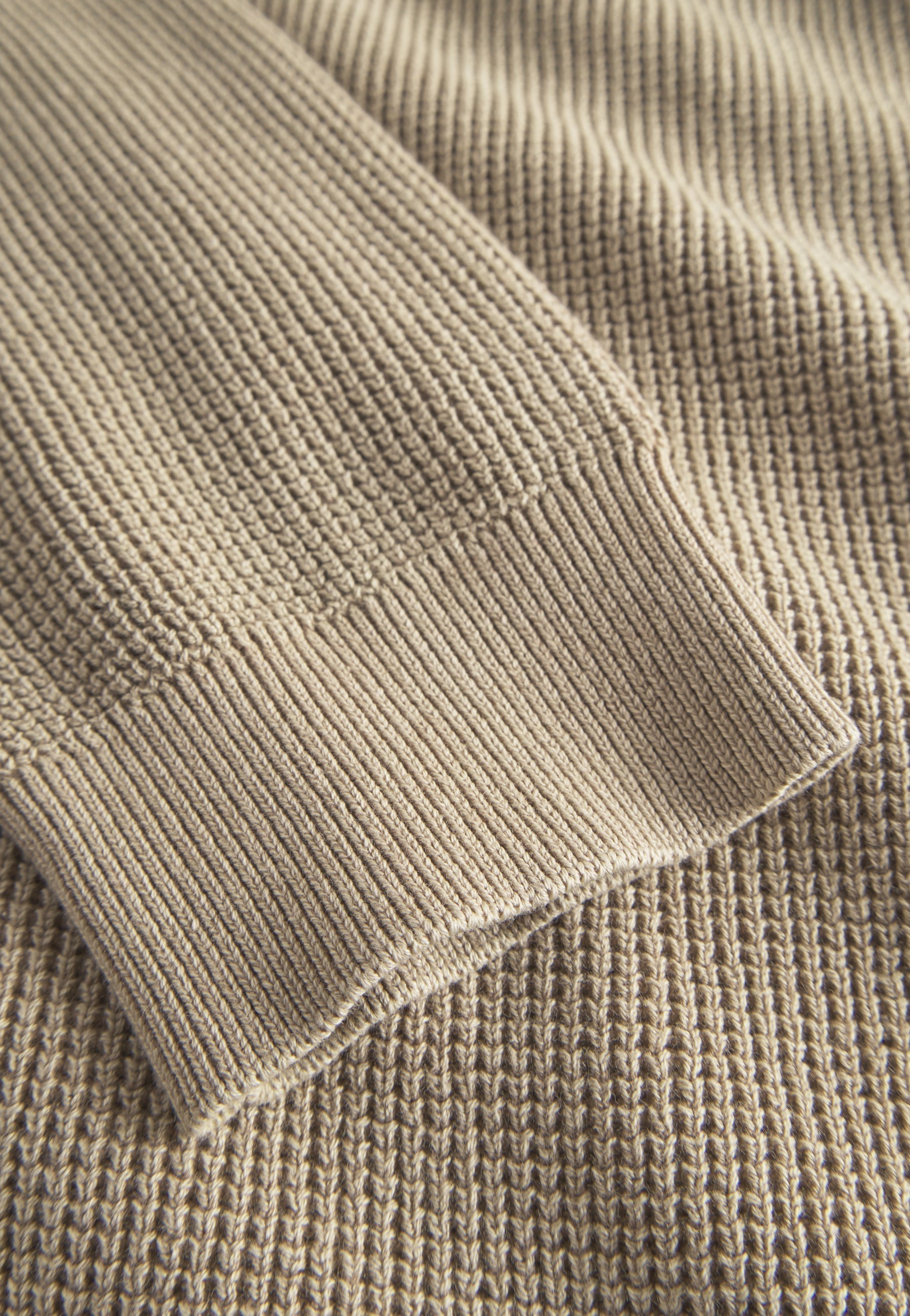 Roundneck Washed in Tent Sweater Colours and Sons