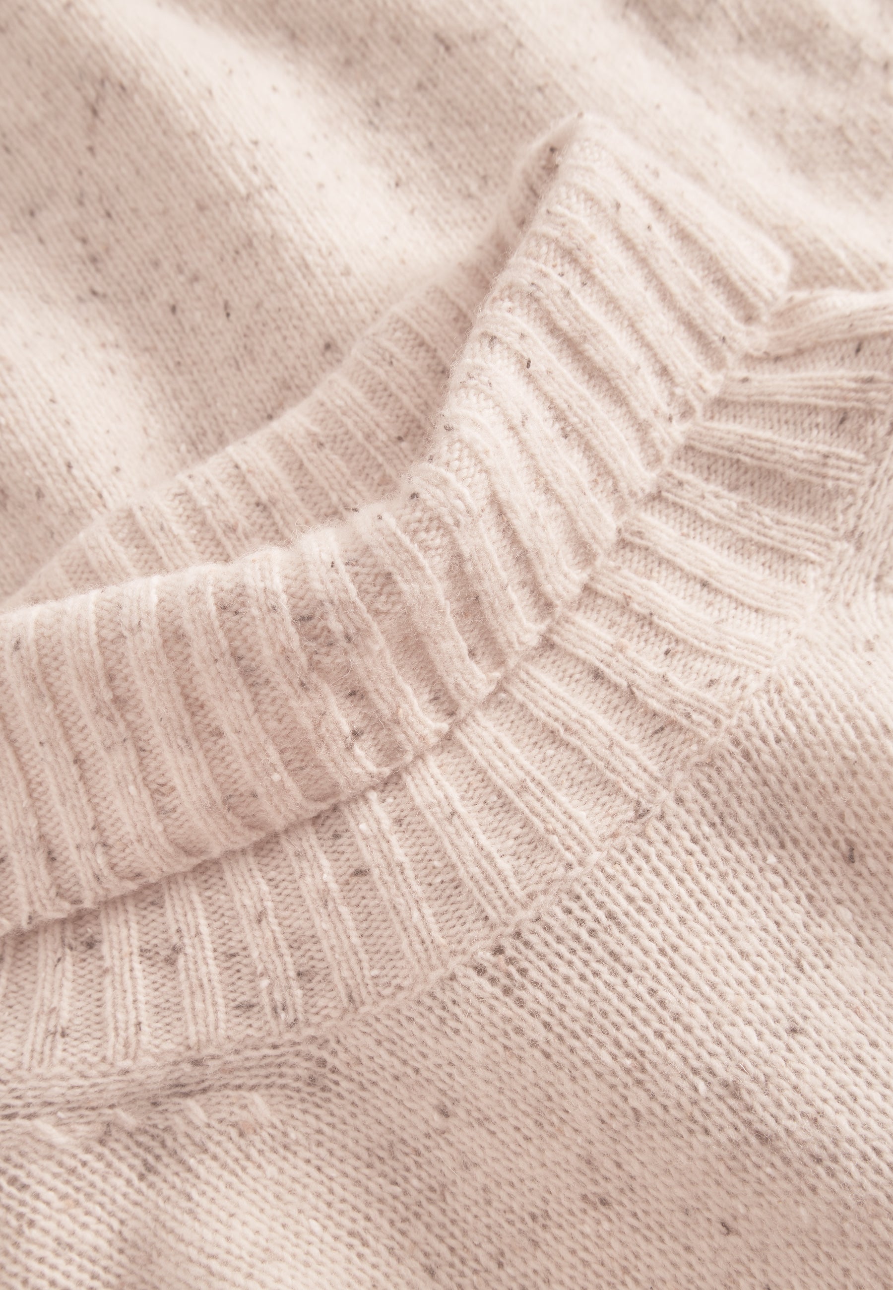 Turtleneck Donegal in Offwhite Sweater Colours and Sons