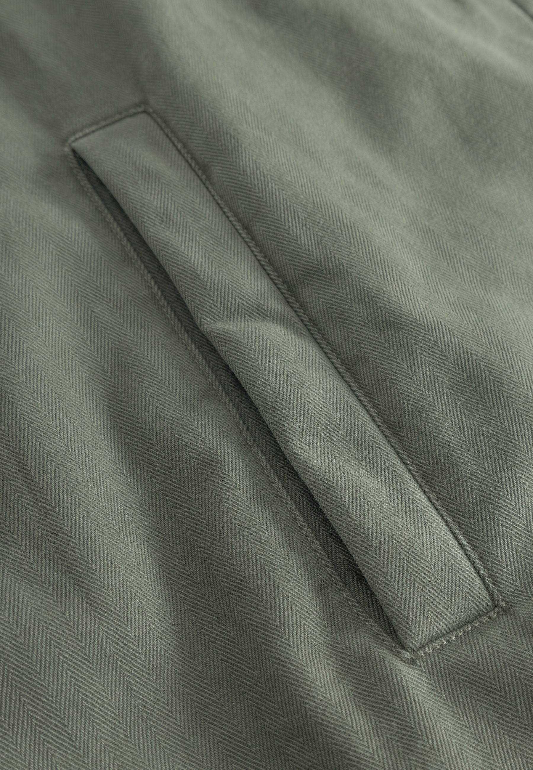 Vest-Reversible Herringbone in Hunter Jackets Colours and Sons