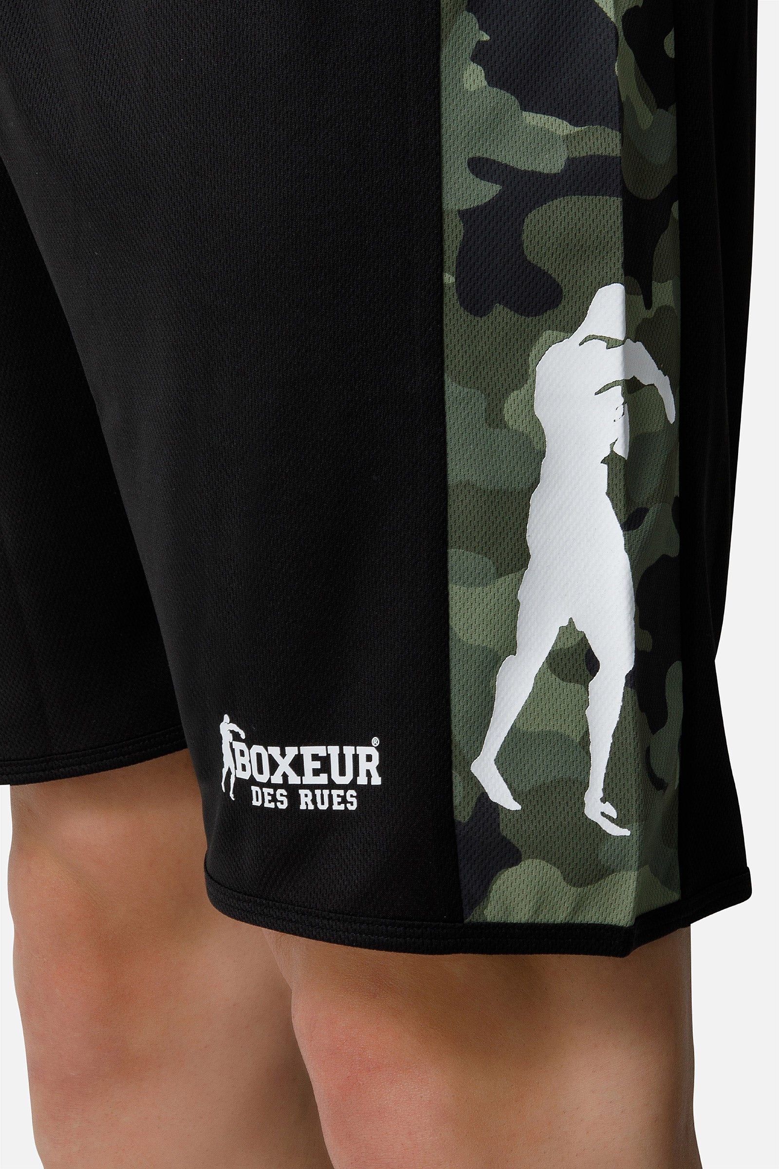 Soccer Basic Shorts in Camou Shorts Boxeur des Rues