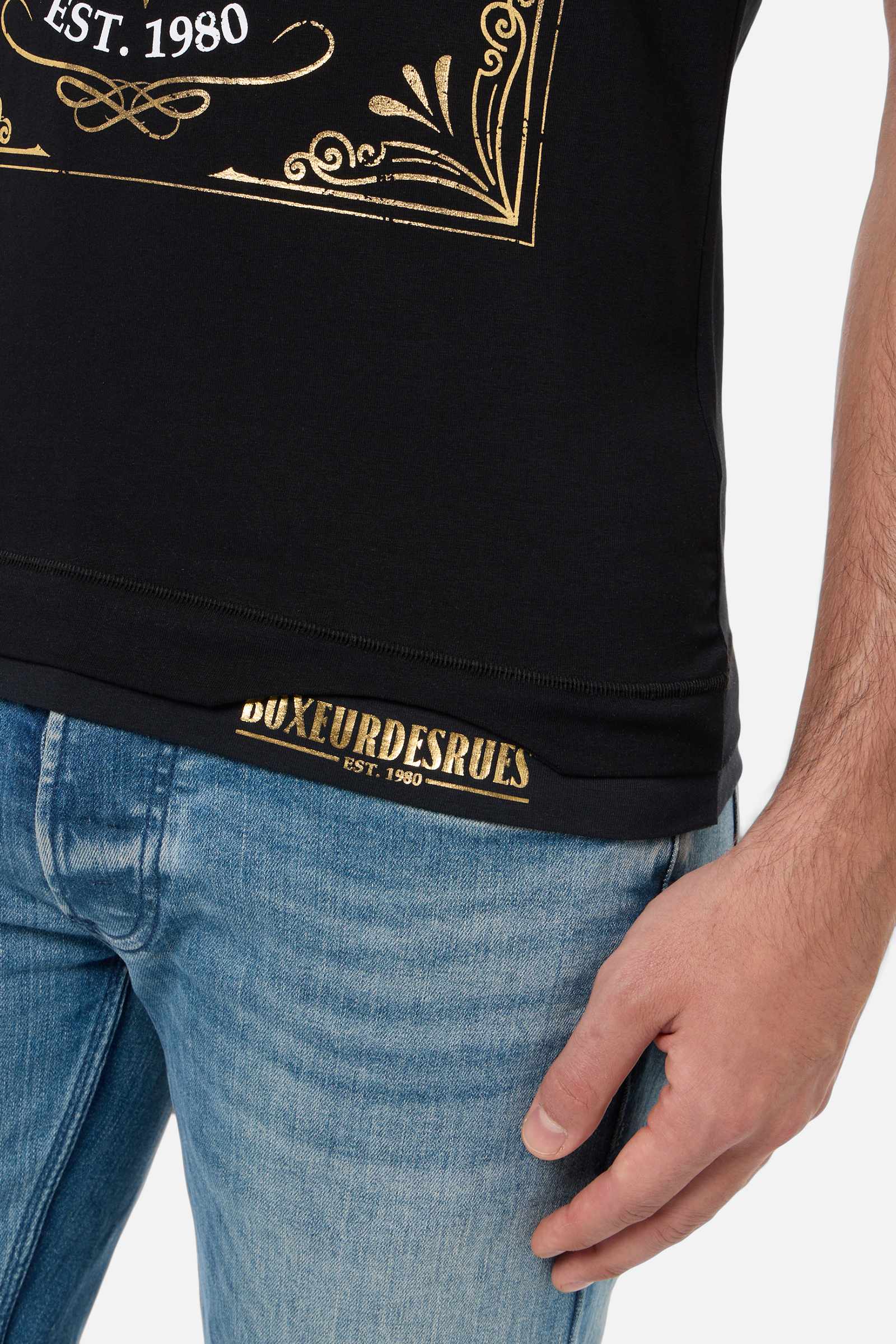 Printed Round Neck T-Shirt in Black-Gold T-Shirts Boxeur des Rues