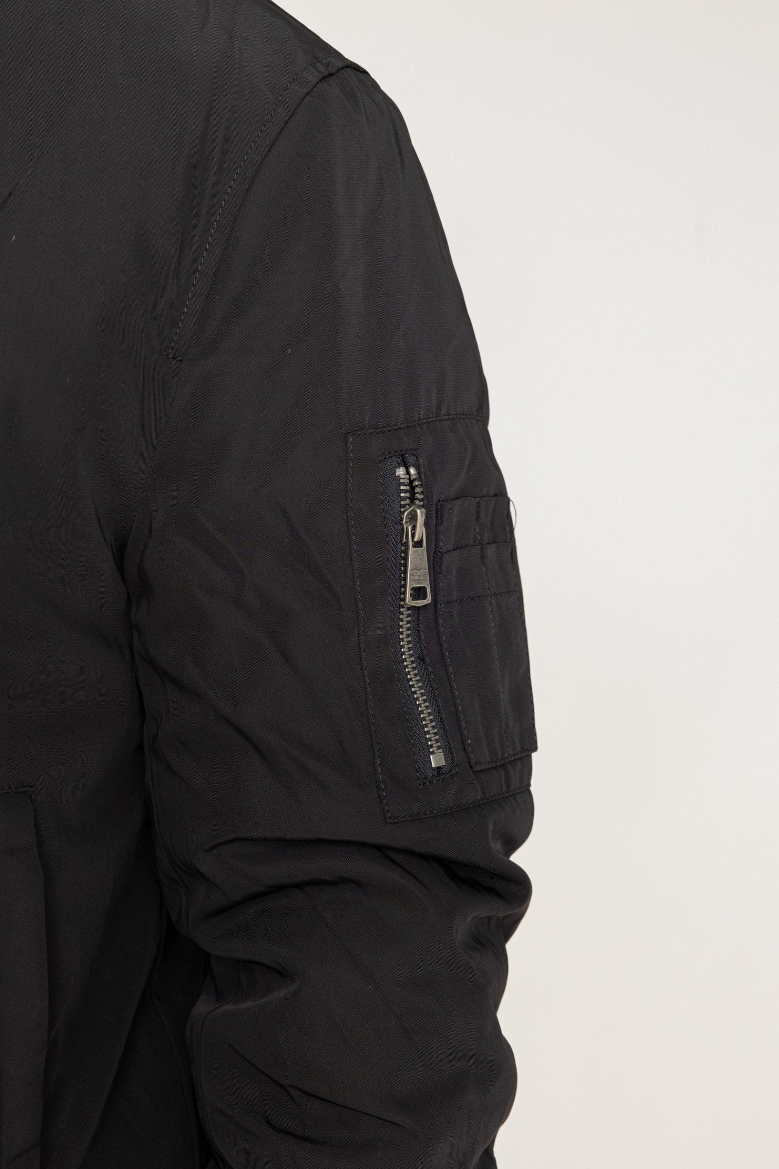 Curtiss M Bomber Jacket in Black Jackets Bombers Original