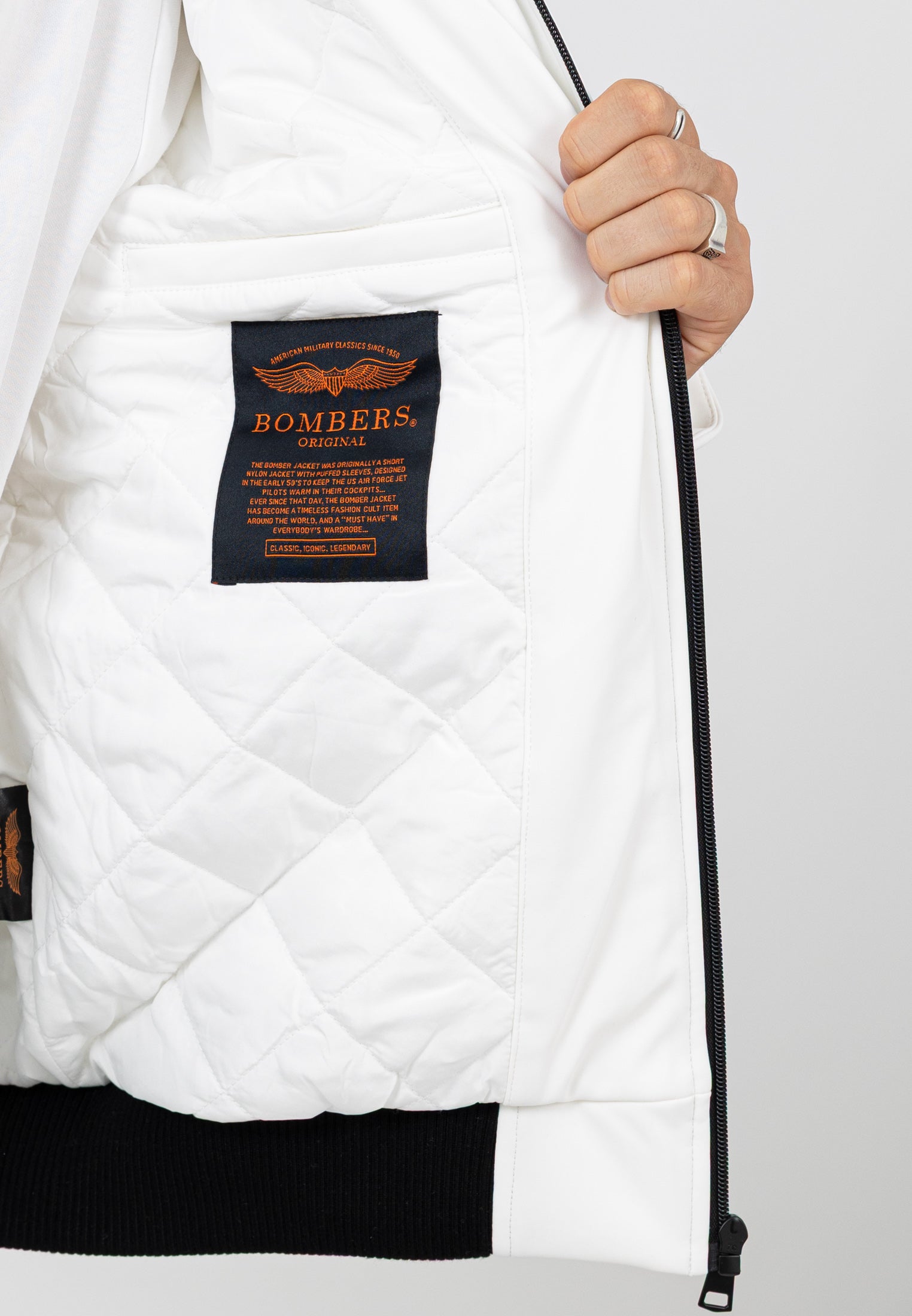 Edwards-M in Cream Jackets Bombers Original