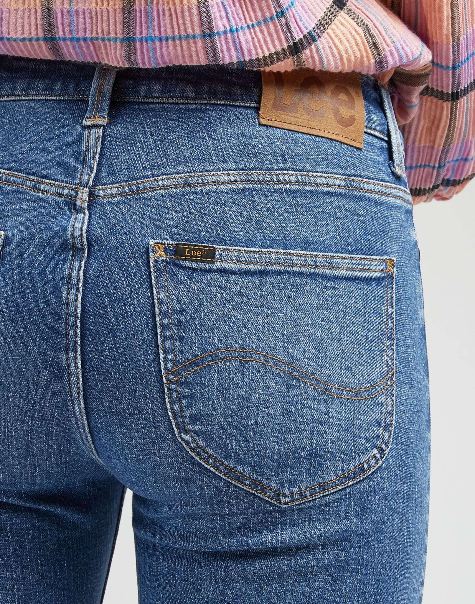 Elly in Feels Like Indigo Jeans Lee