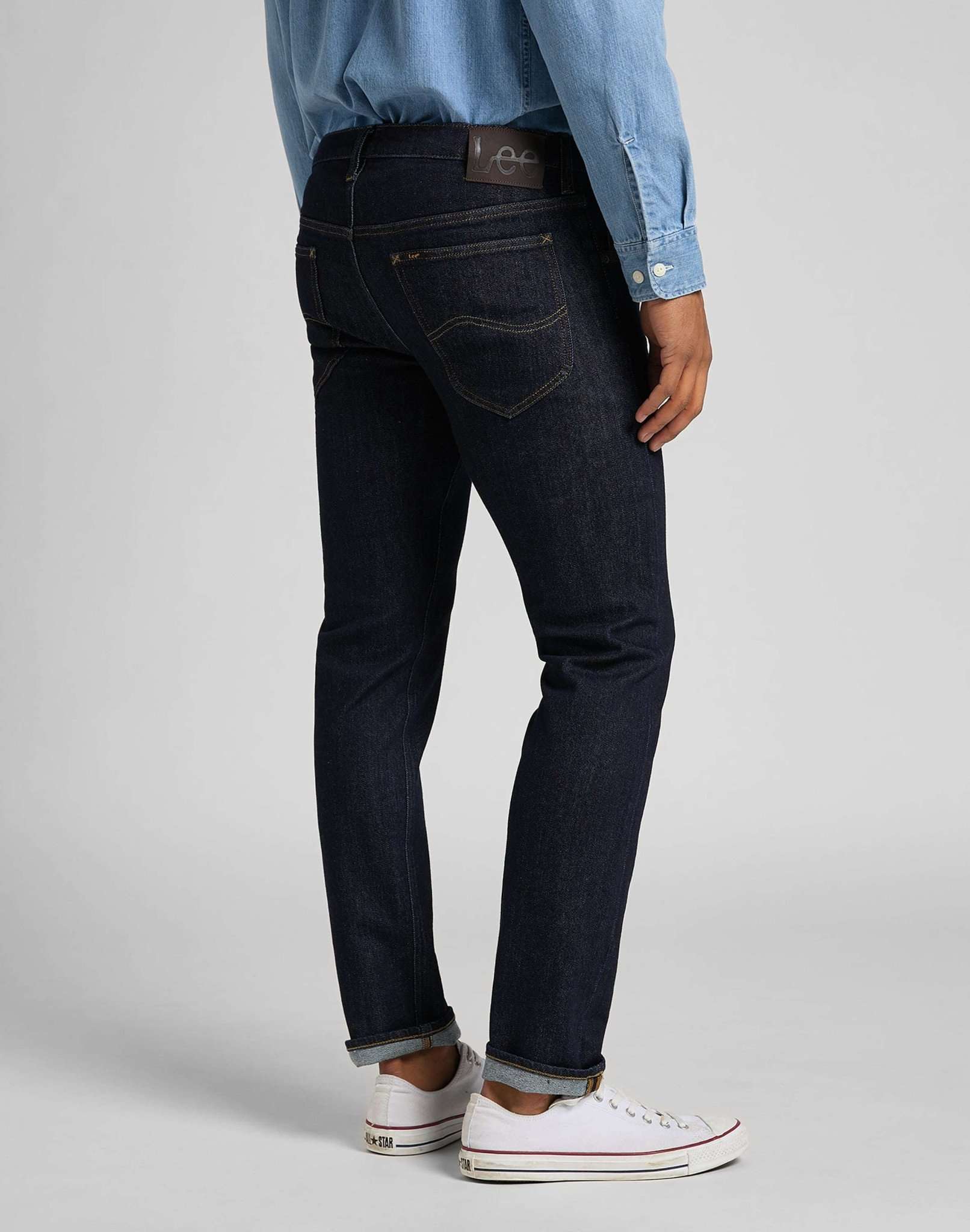 Daren Zip Fly in Rinse Jeans Lee