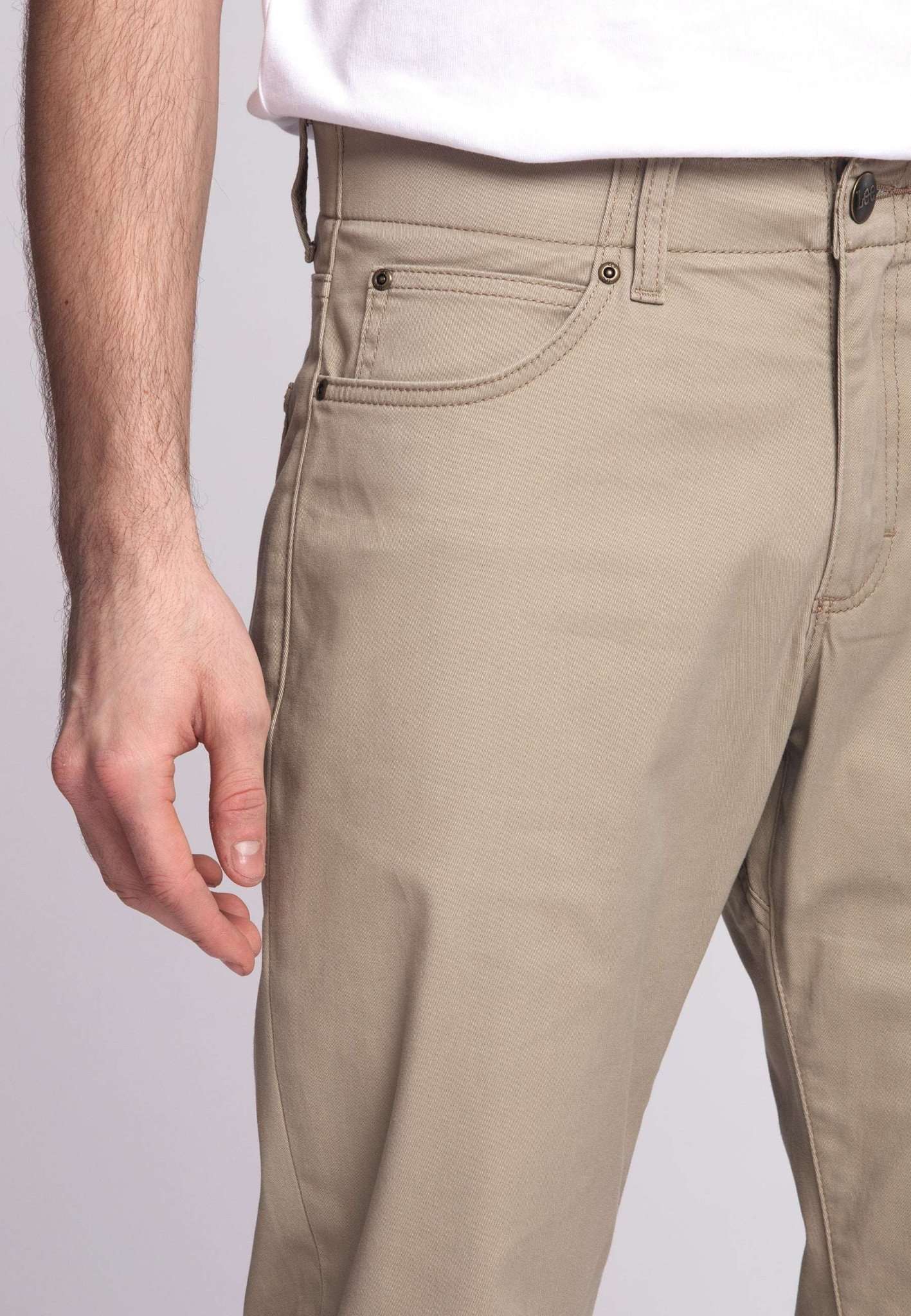Straight Fit Mvp in KC Khaki Pants Lee