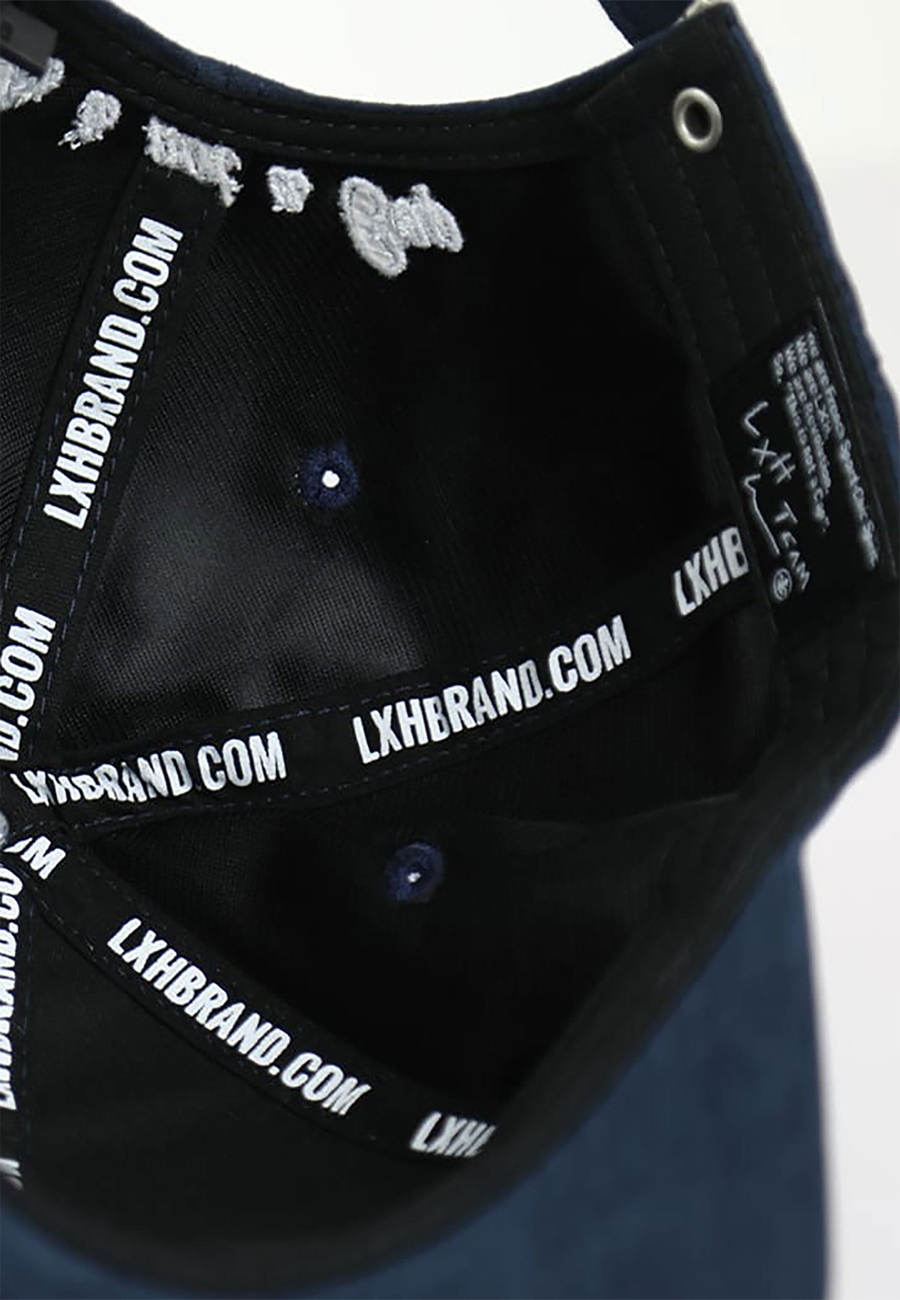 Casquette Suédine - Genève in Bleu Marine Caps LXH