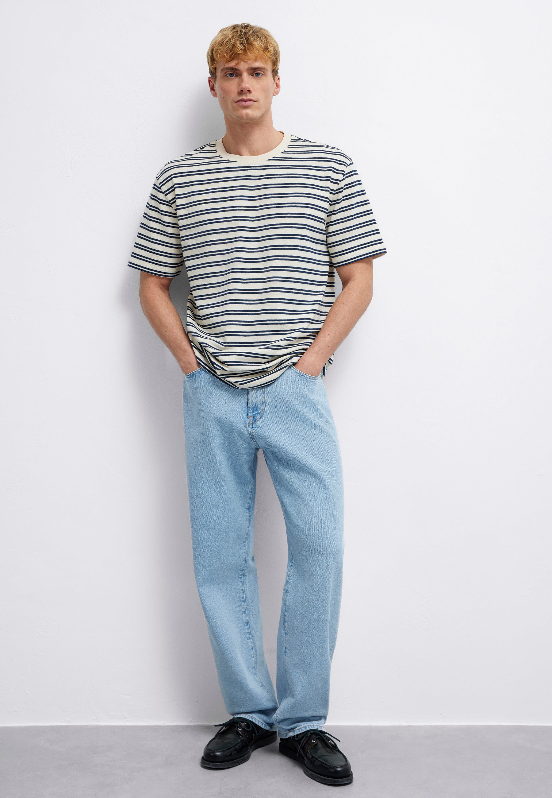 Stripe Tee in Total Eclipse T-Shirts Mavi