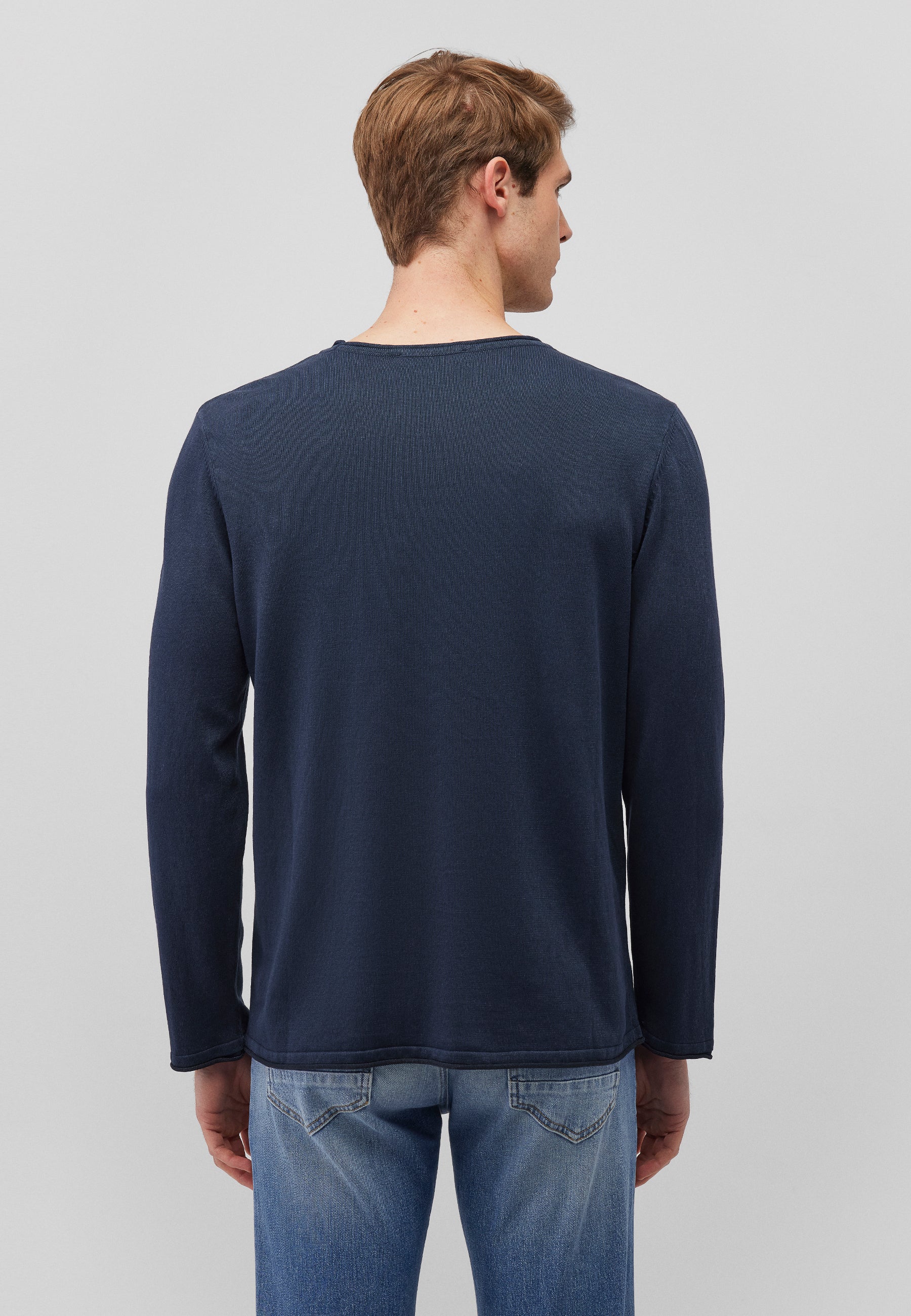 Sweater in Total Eclipse Sweater Mavi